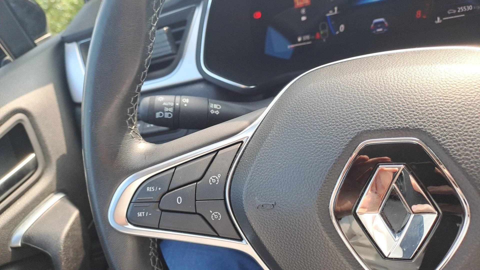 Renault-Captur-image-10