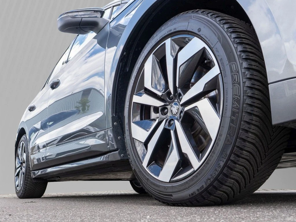 Škoda-Enyaq iV-image-4