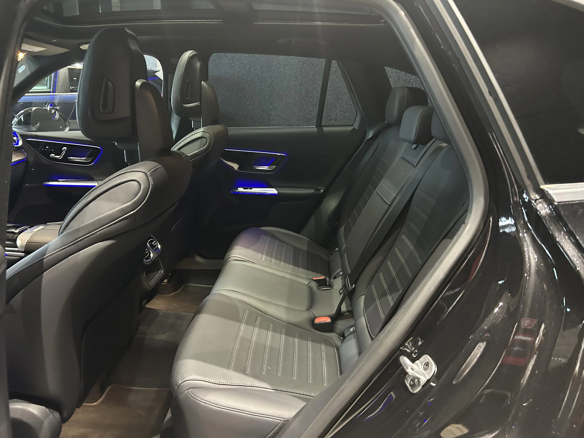 Mercedes-Benz-GLC-image-7