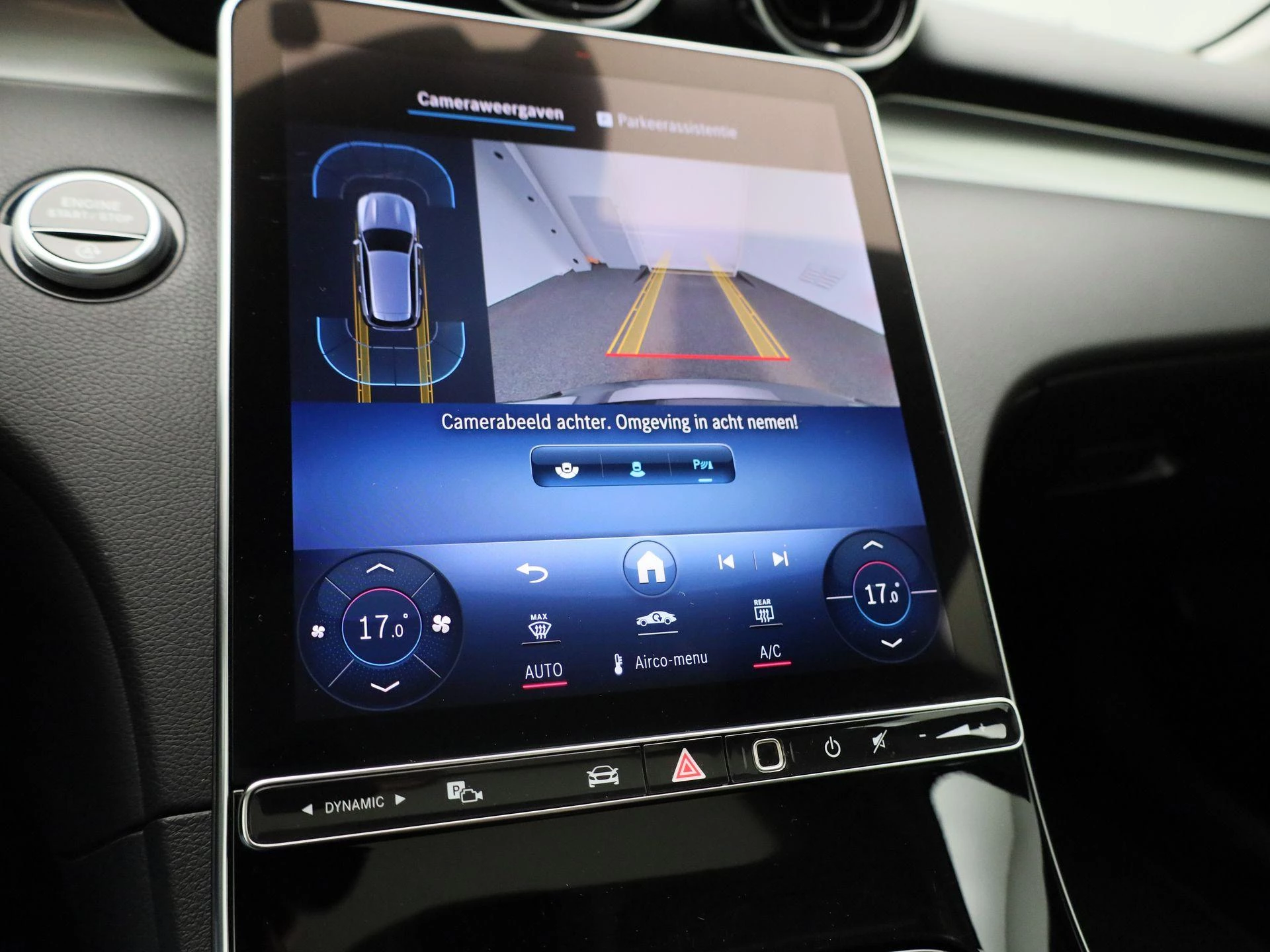Mercedes-Benz-C-Klasse-image-25
