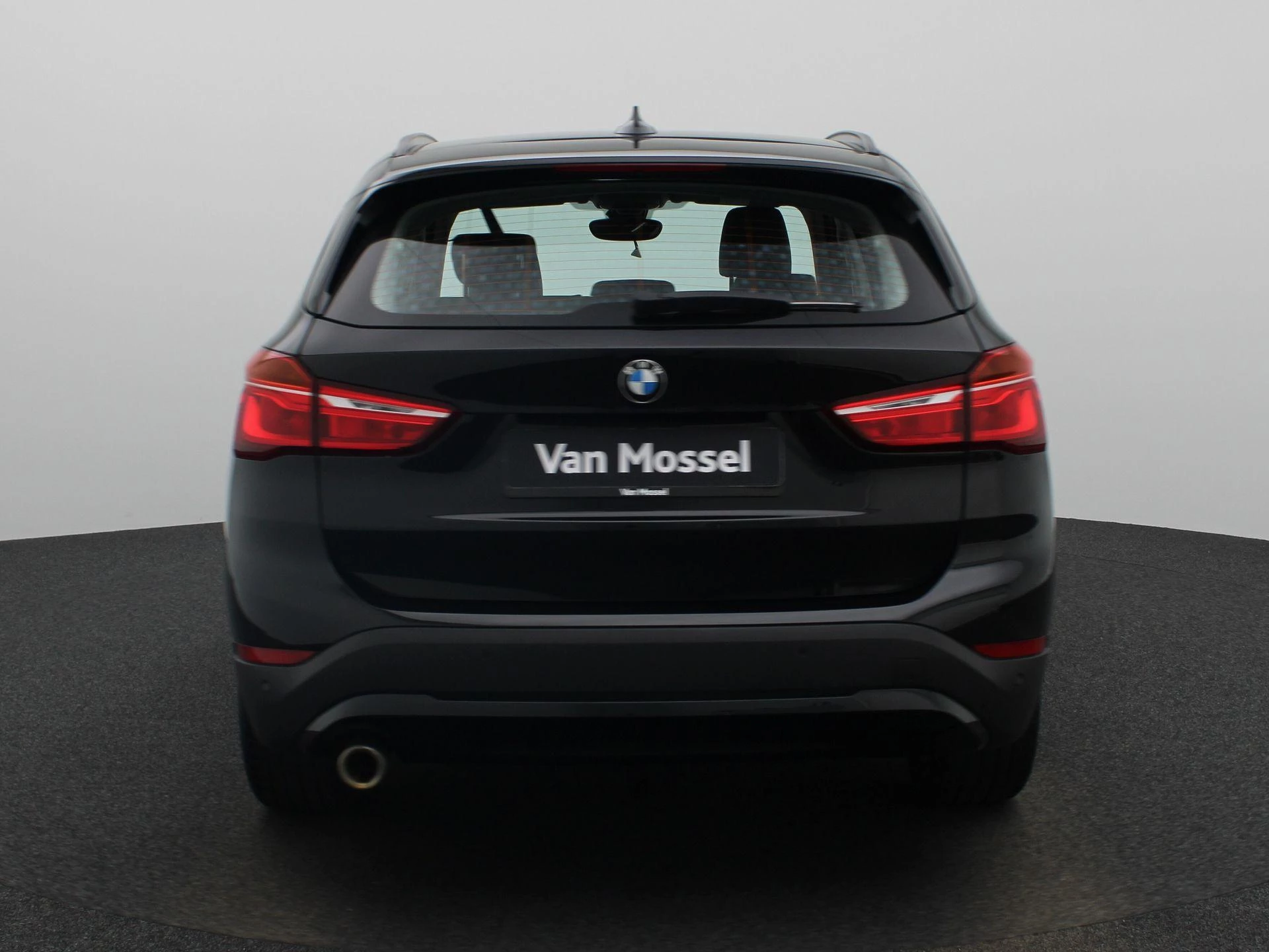 BMW-X1-image-4