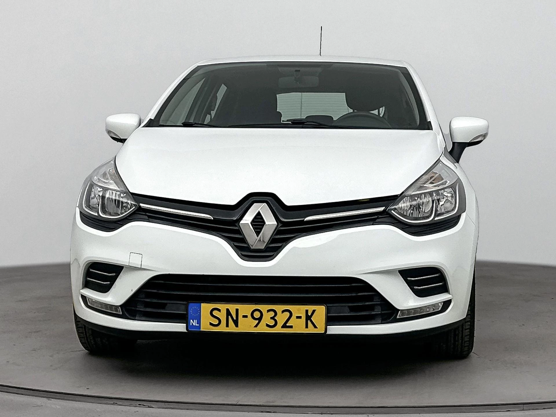Renault-Clio-image-4
