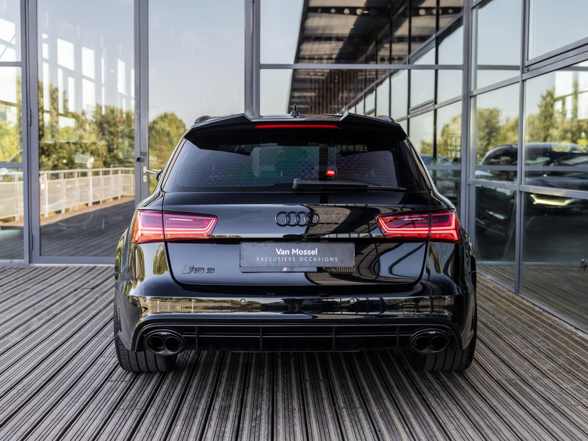 Audi-RS6-image-5