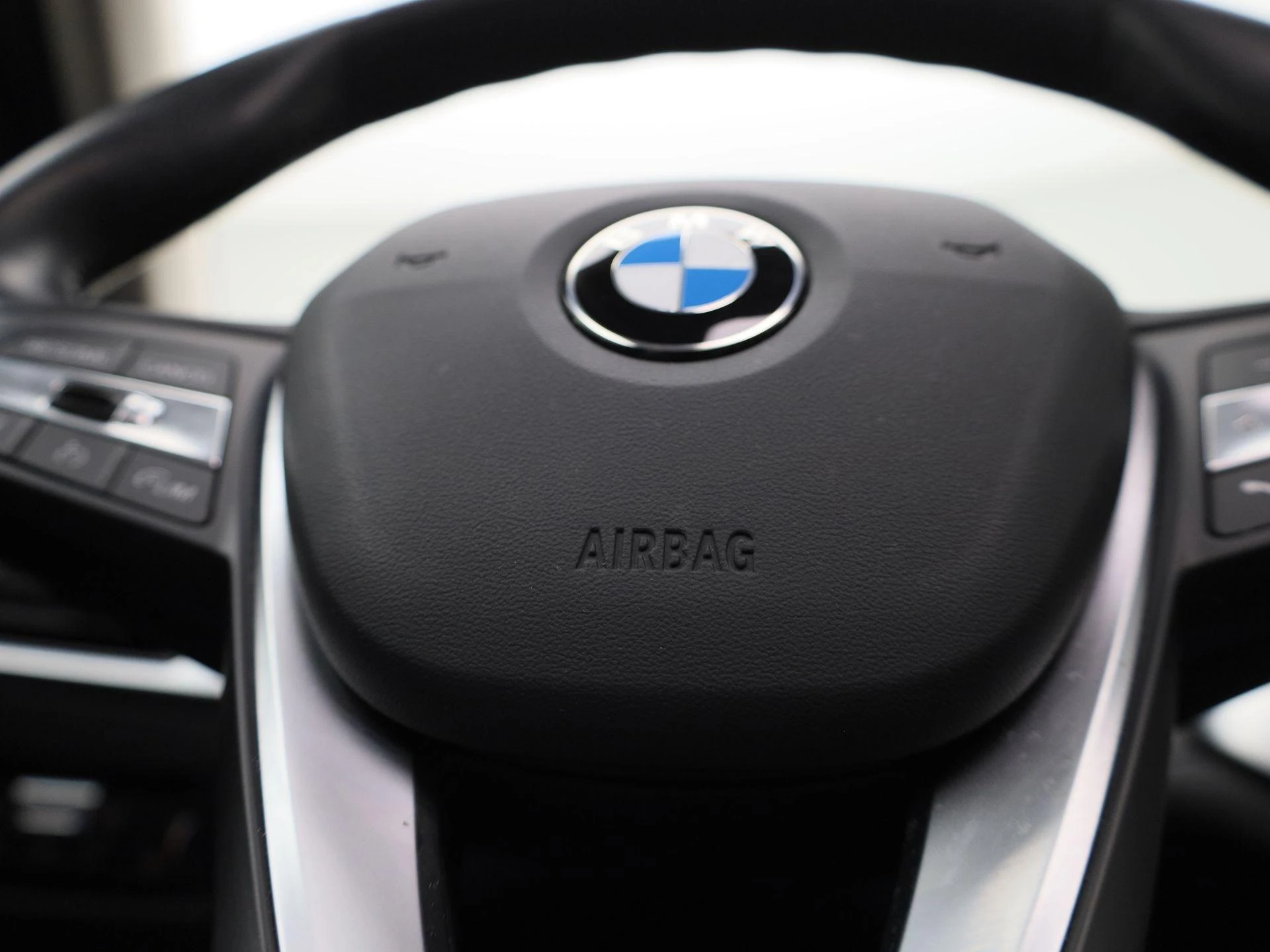 BMW-3 Serie-image-29