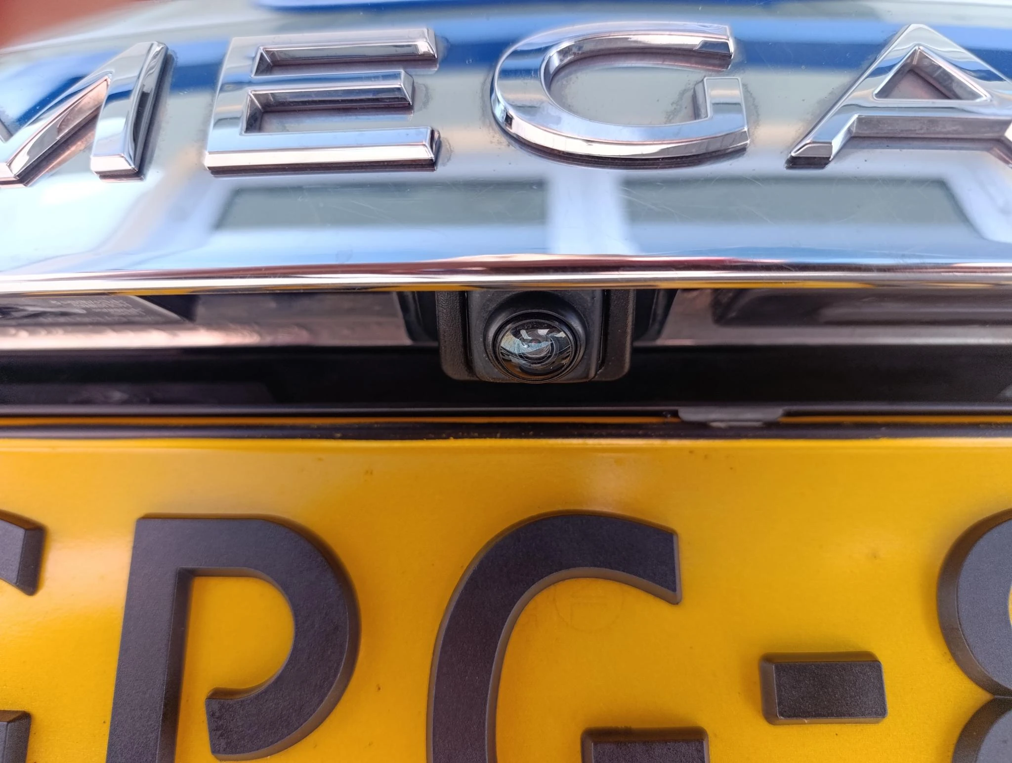 Renault-Megane E-Tech-image-10