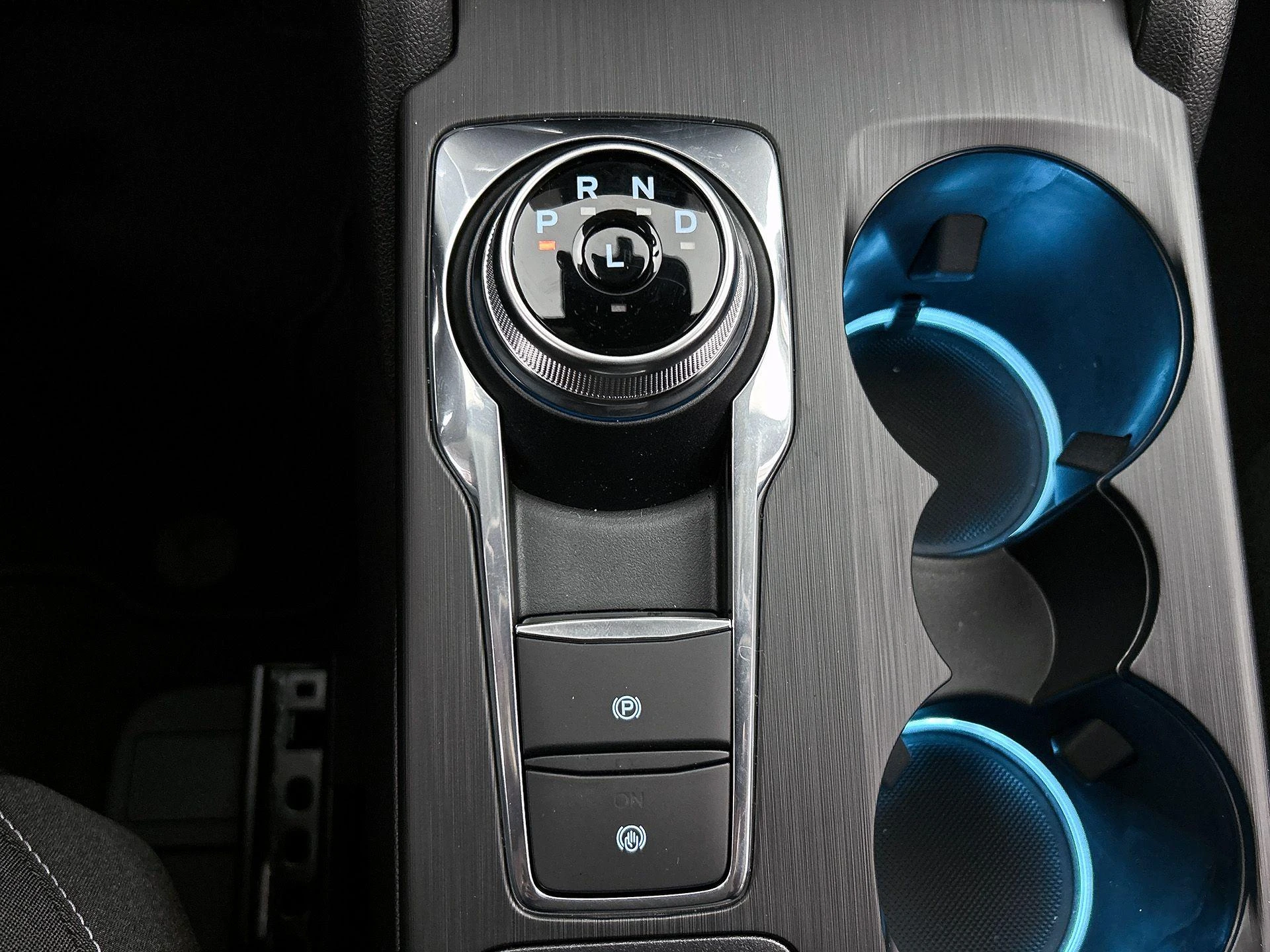 Ford-Kuga-image-8