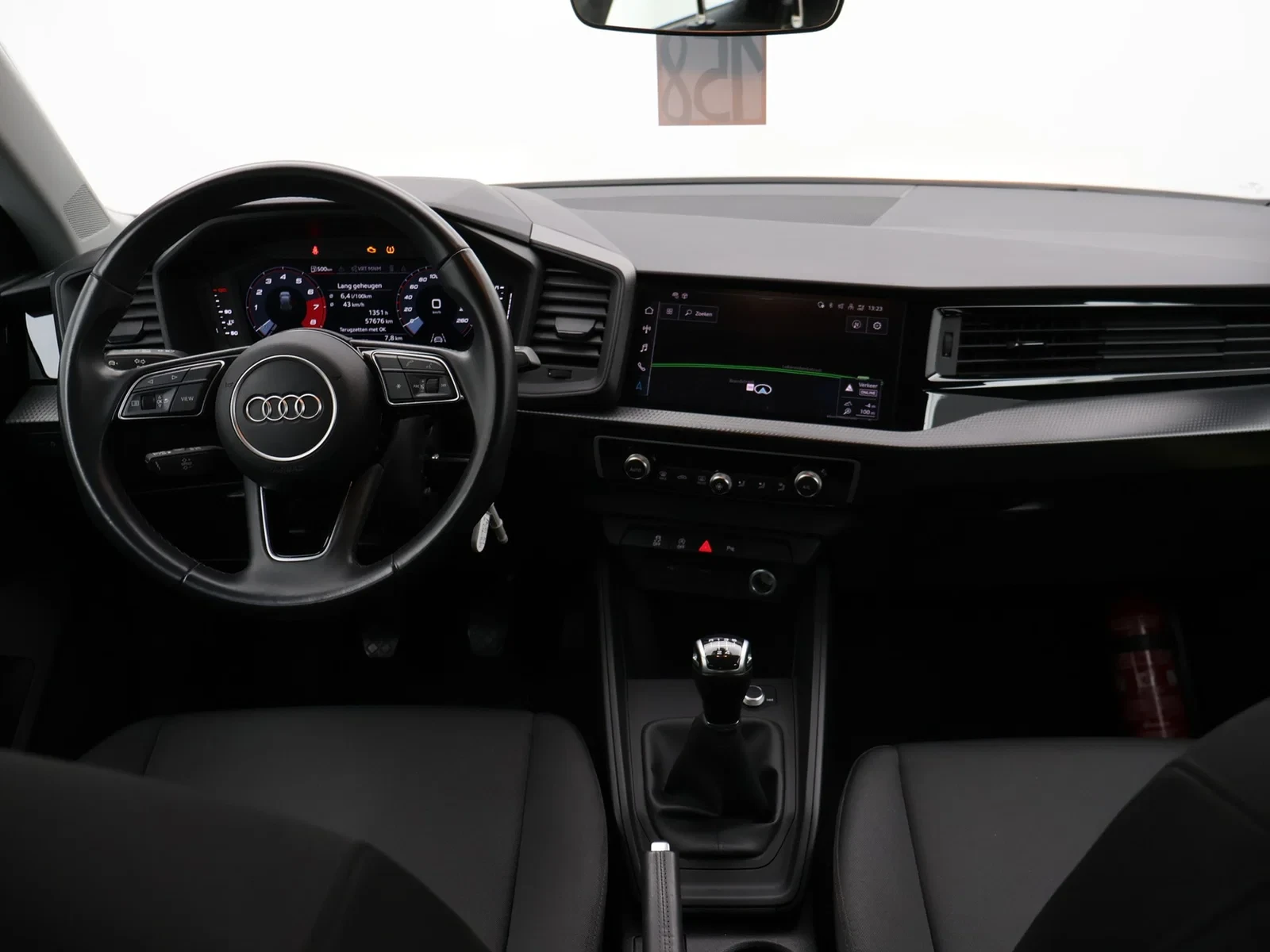Audi-A1 Sportback-image-9