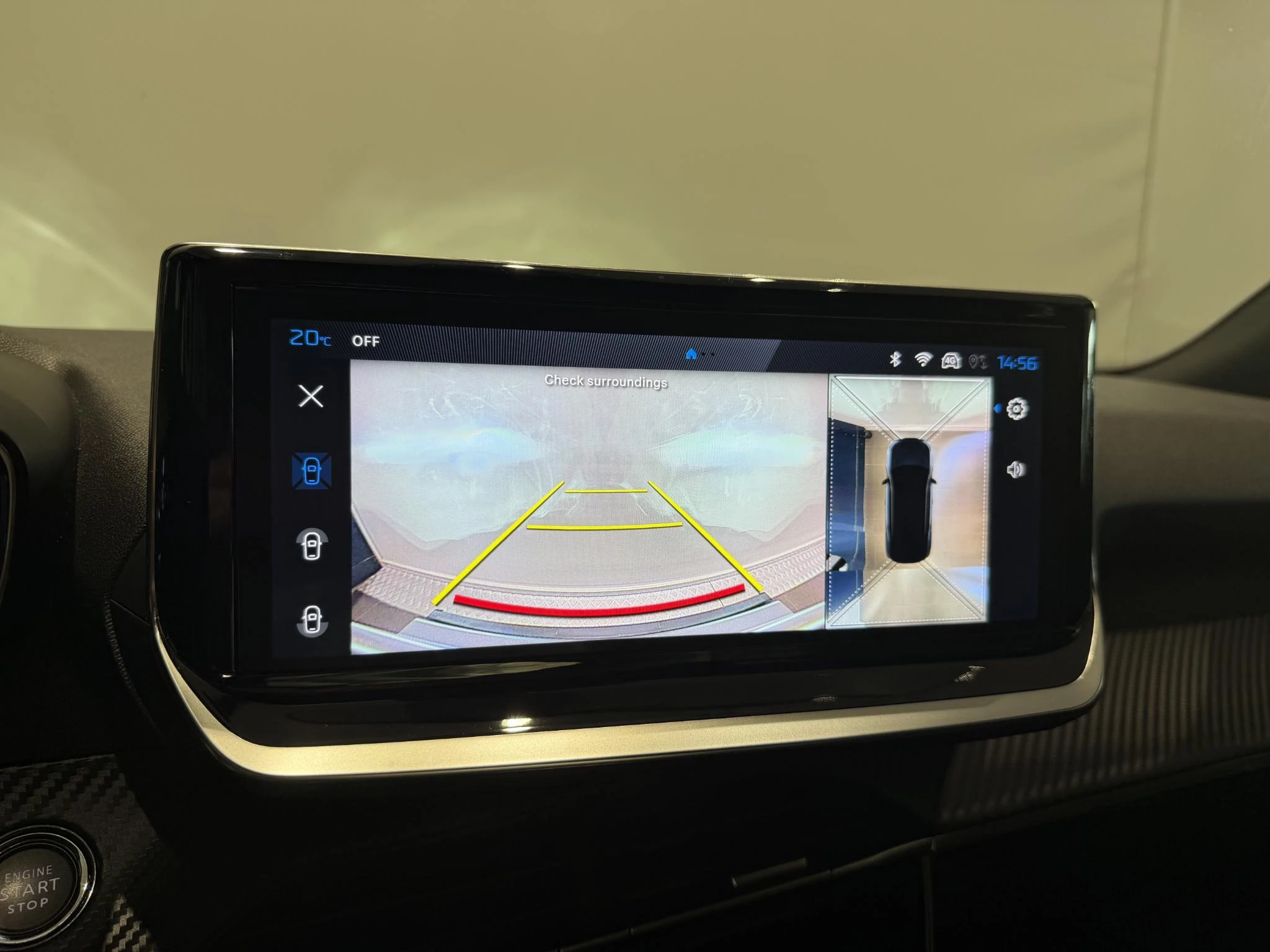 Peugeot-e-2008-image-21