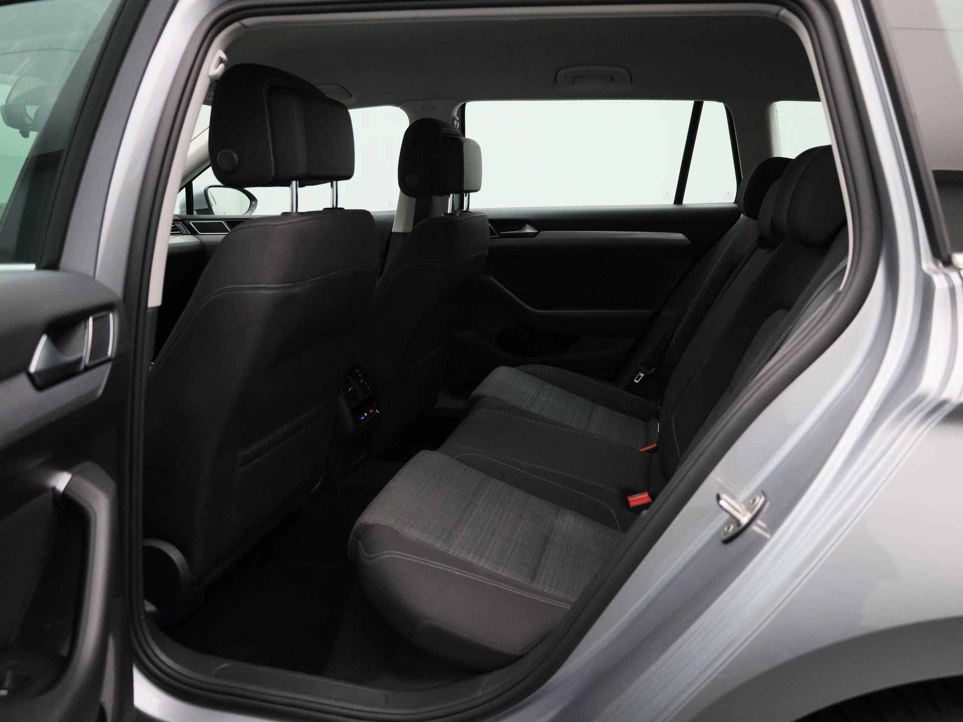 Volkswagen Passat Variant 1.5 TSI Business 150 PK