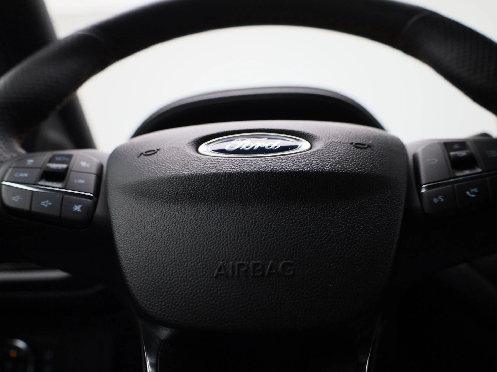 Ford-Puma-image-26