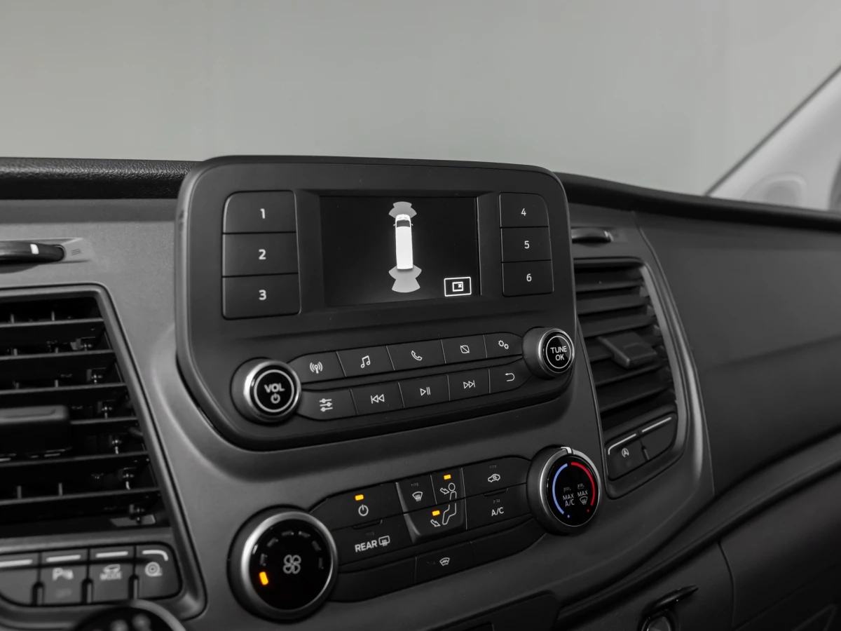 Ford-Transit Custom-image-11