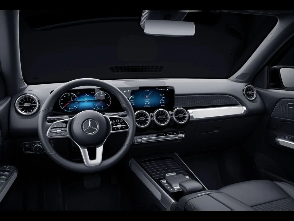 Mercedes-Benz-GLB 200-image-9