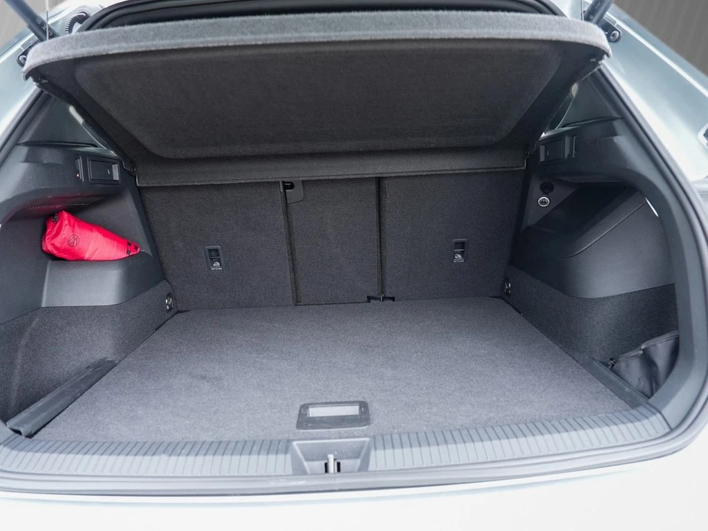 Volkswagen-Tiguan-image-5