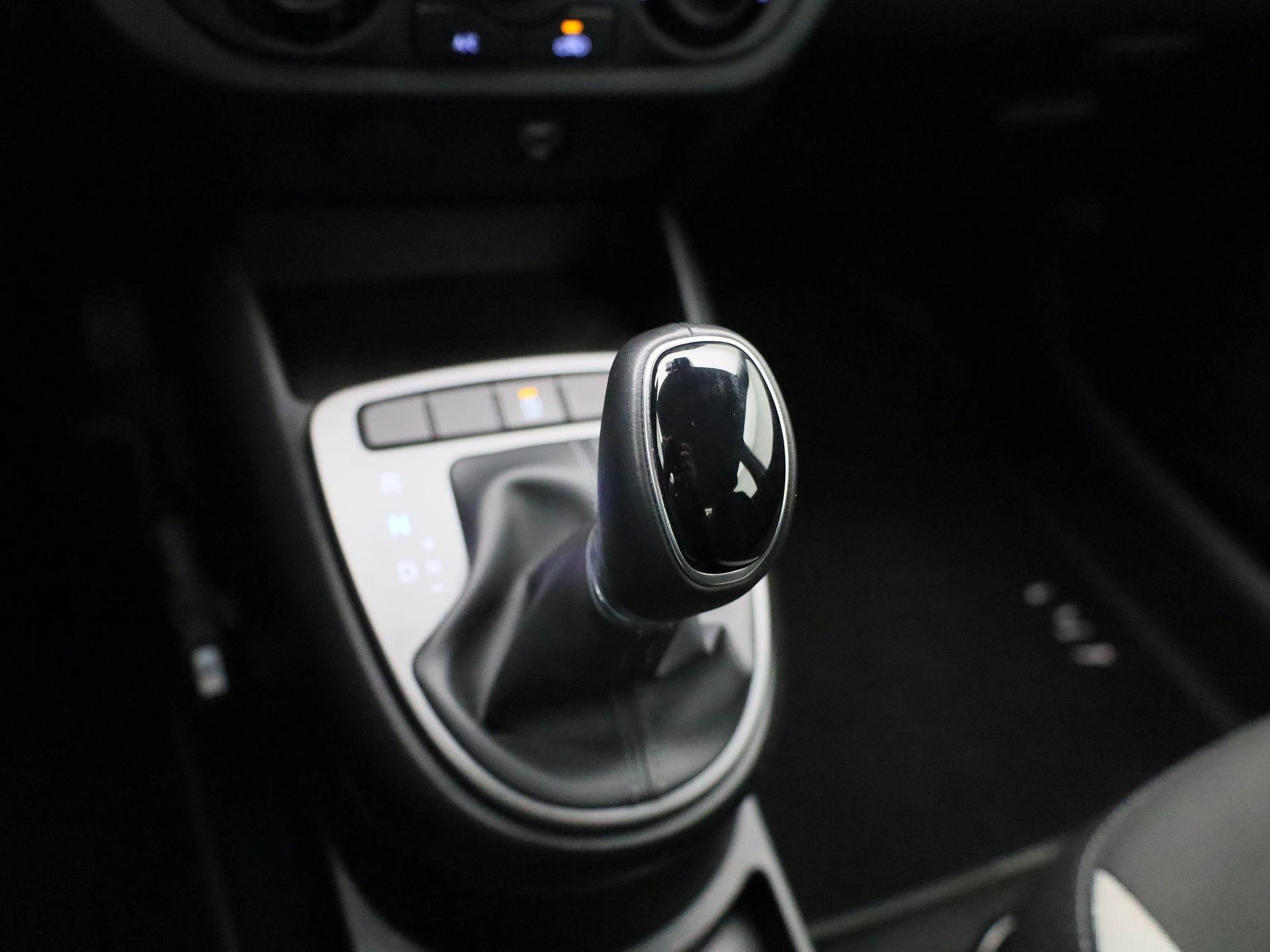 Hyundai-i10-image-21