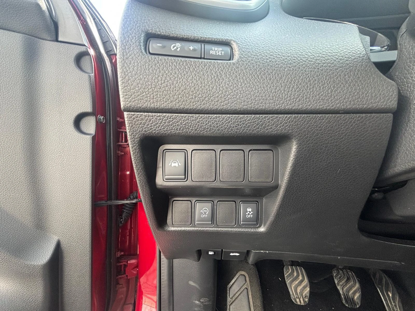 Nissan-QASHQAI-image-13