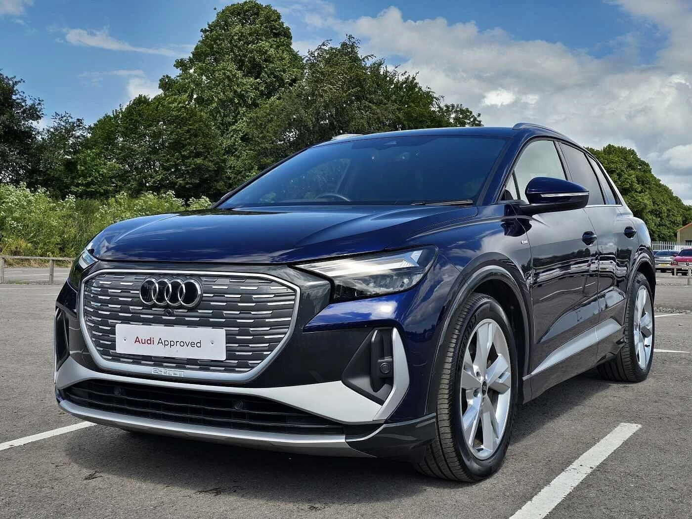 Audi-Q4 e-tron-image-21