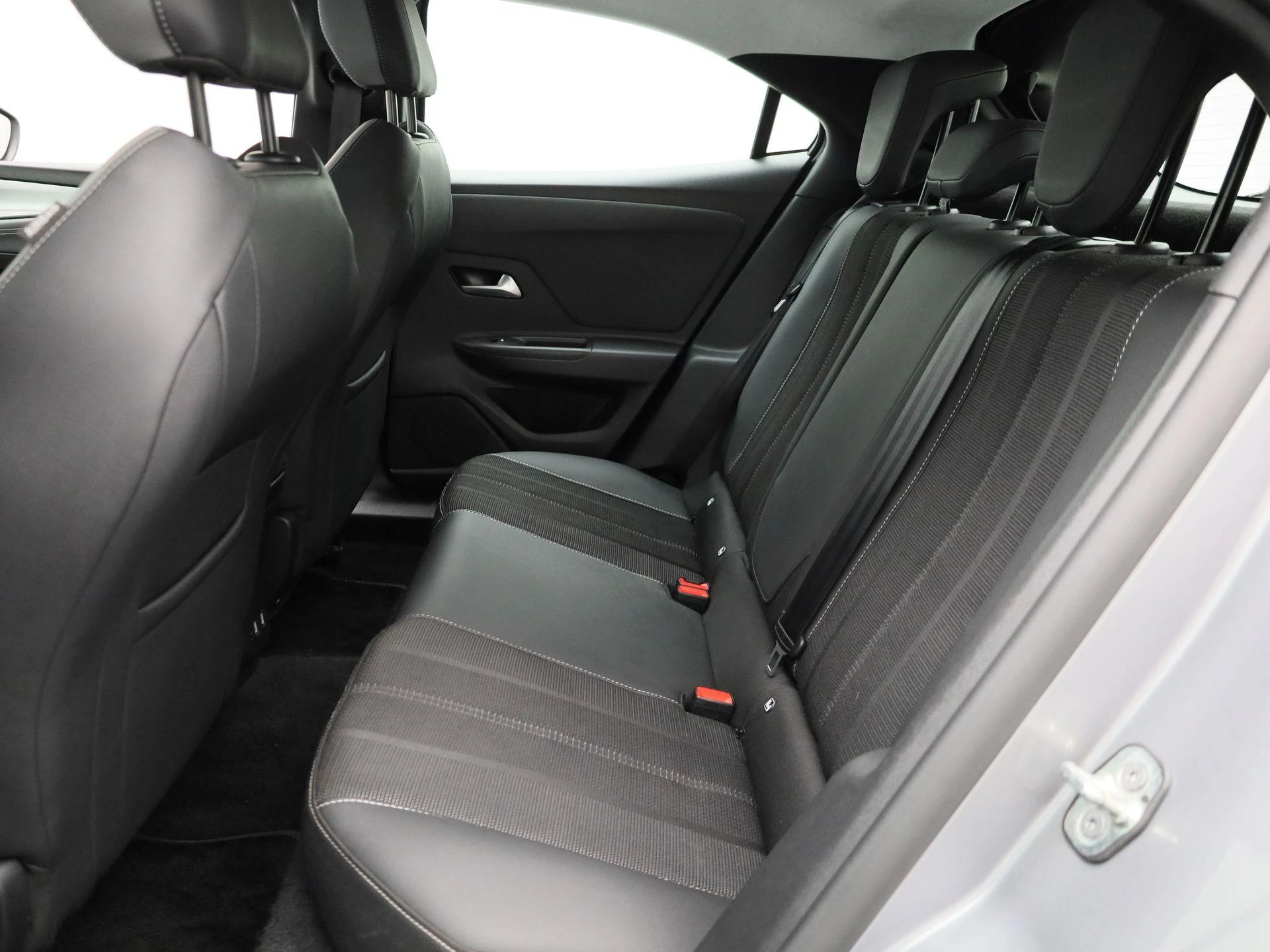 Opel-Mokka-e-image-11