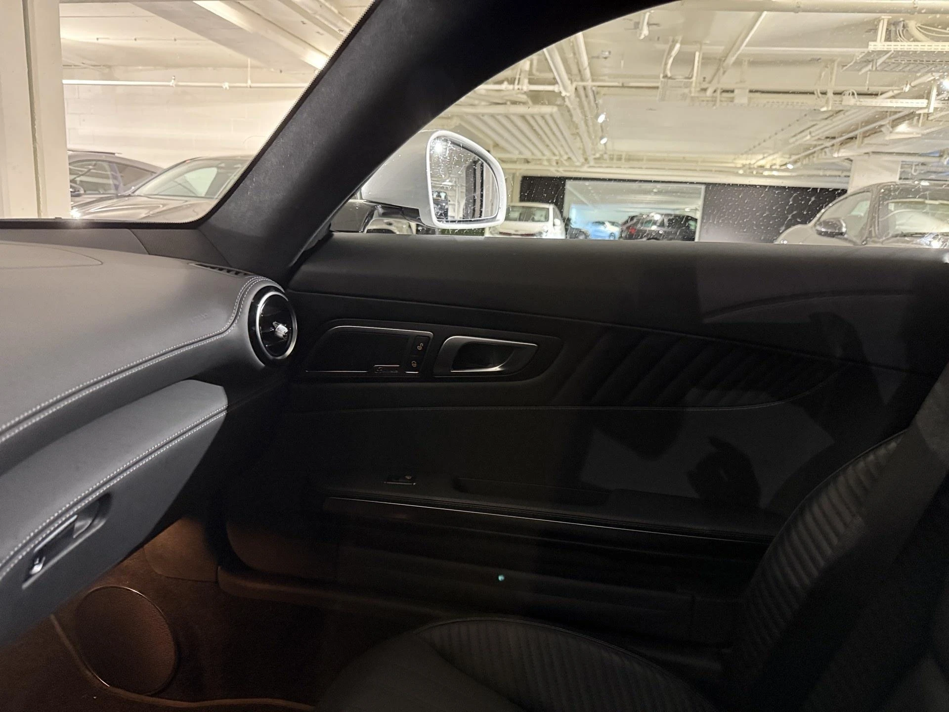 Mercedes-AMG-GT-image-9