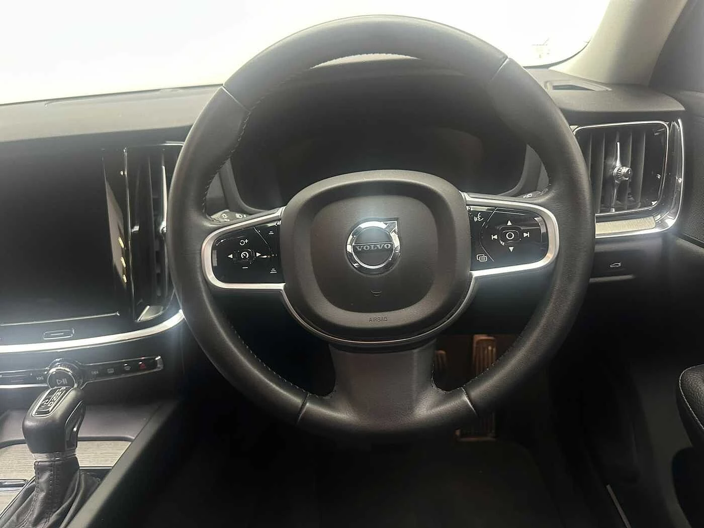 Volvo-V60-image-15