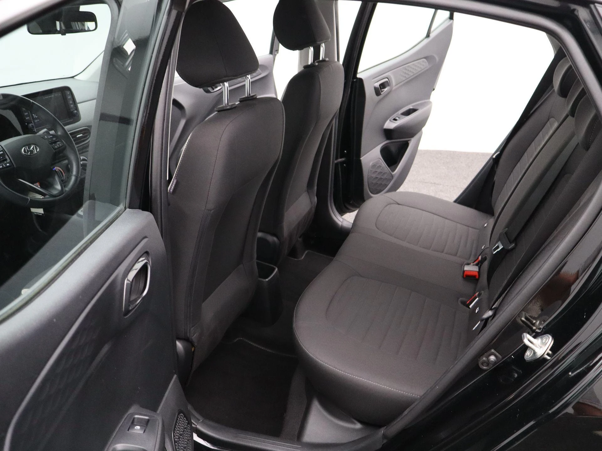 Hyundai-i10-image-4