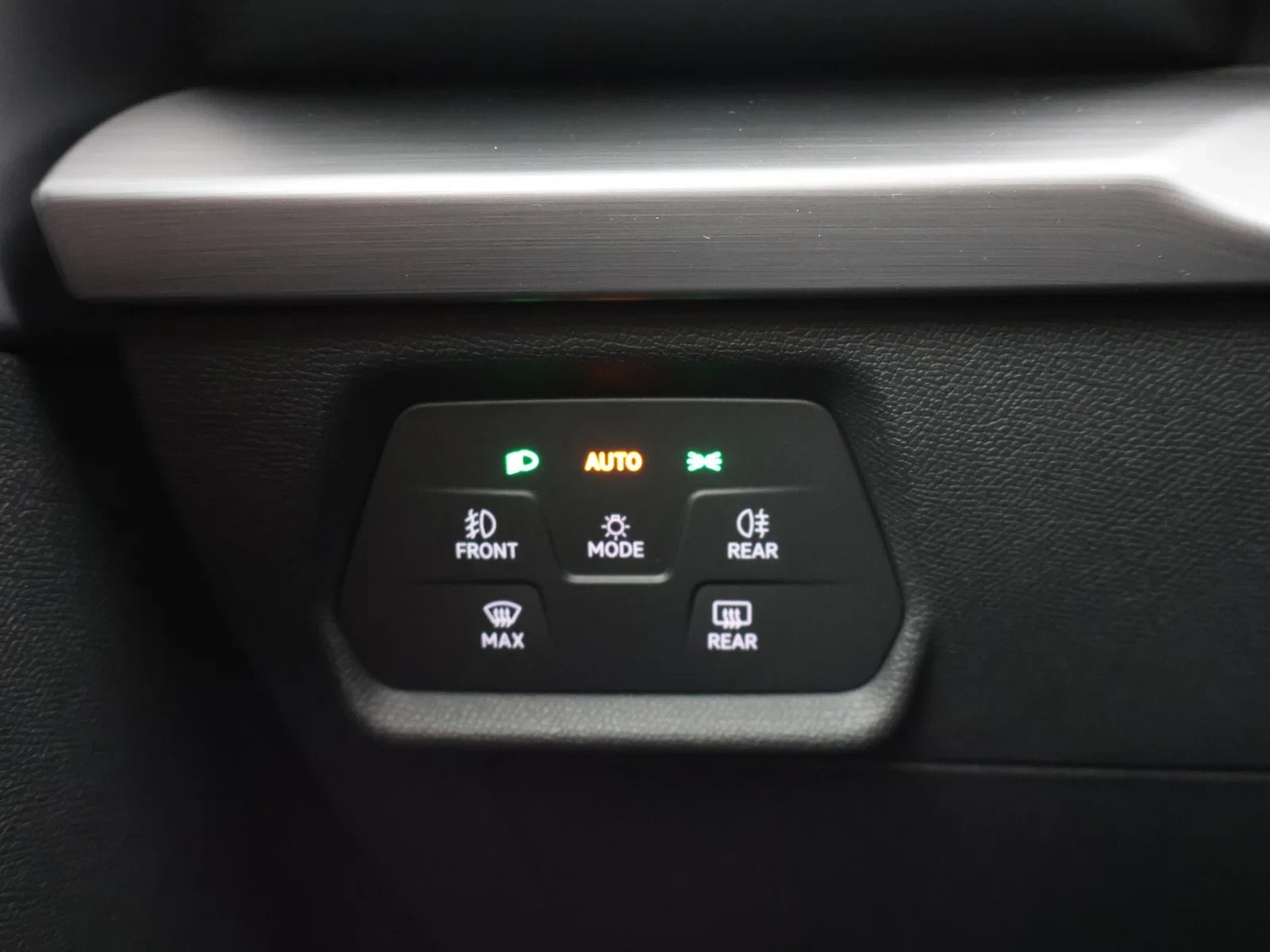 SEAT Leon e-Hybrid (PHEV) 1.4 e-Hybrid PHEV 204PK *AUTOMAAT*LEDER*ALCANTARA*ACC*PDC*VIRTUAL COCKPIT*APP-CONNECT*...*