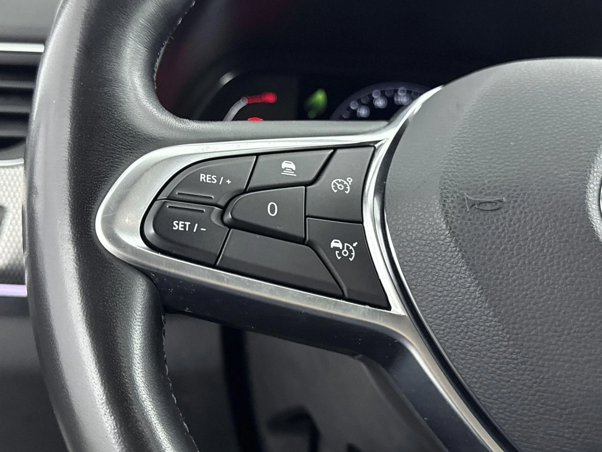 Renault-Arkana-image-5