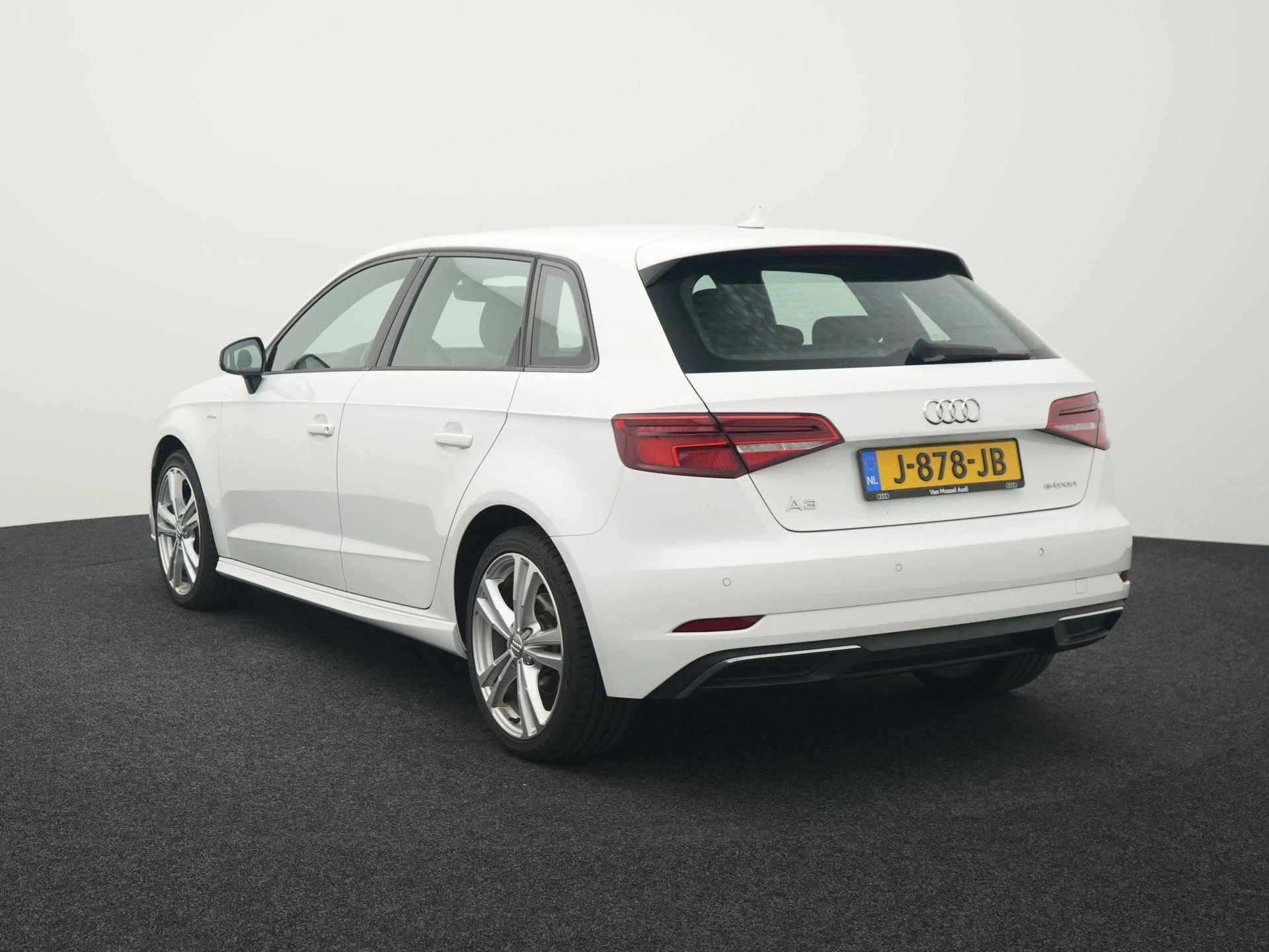 Audi-A3-image-1
