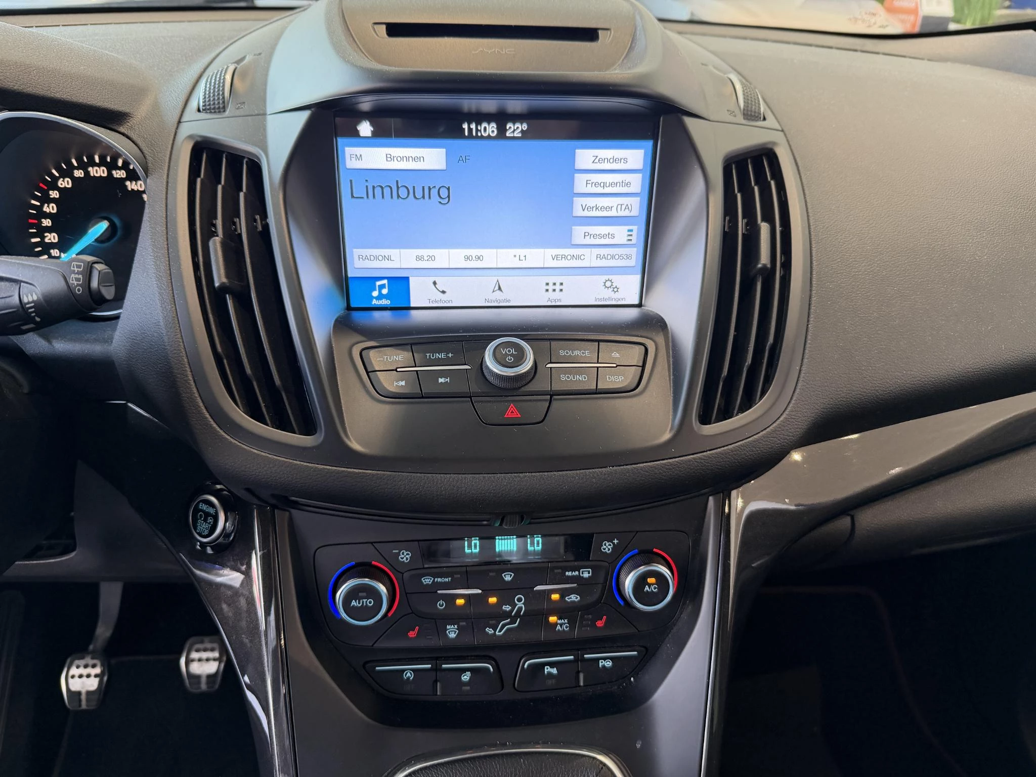 Ford-Kuga-image-10