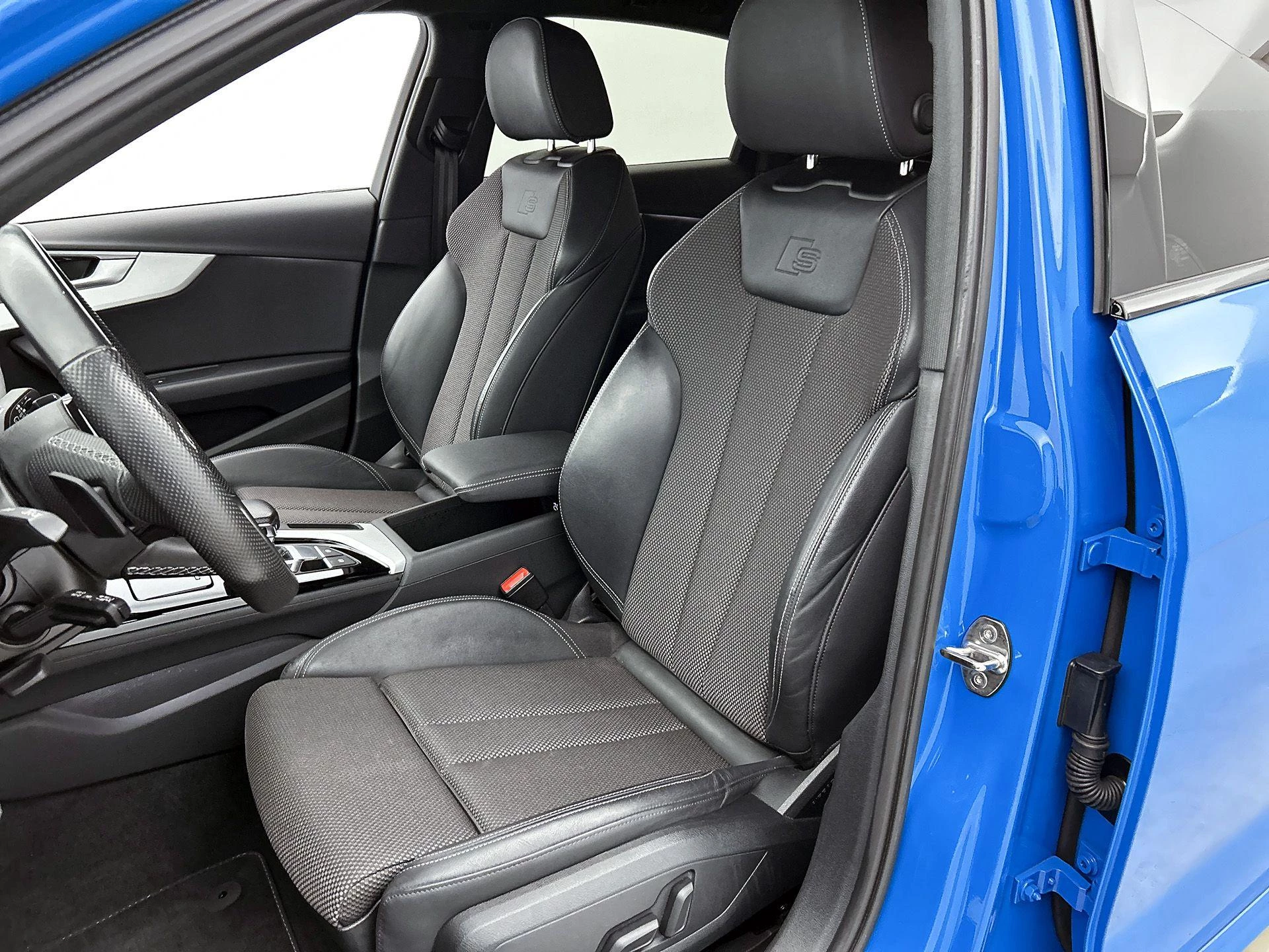 Audi A4 Limousine 40 TFSI quattro S edition