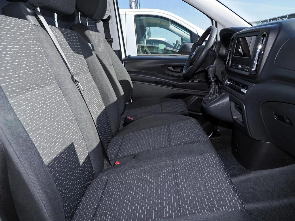 Mercedes-Benz-Vito 116-image-12