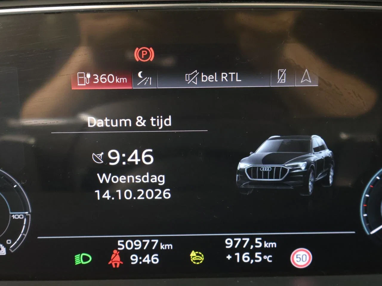 Audi-e-tron-image-13