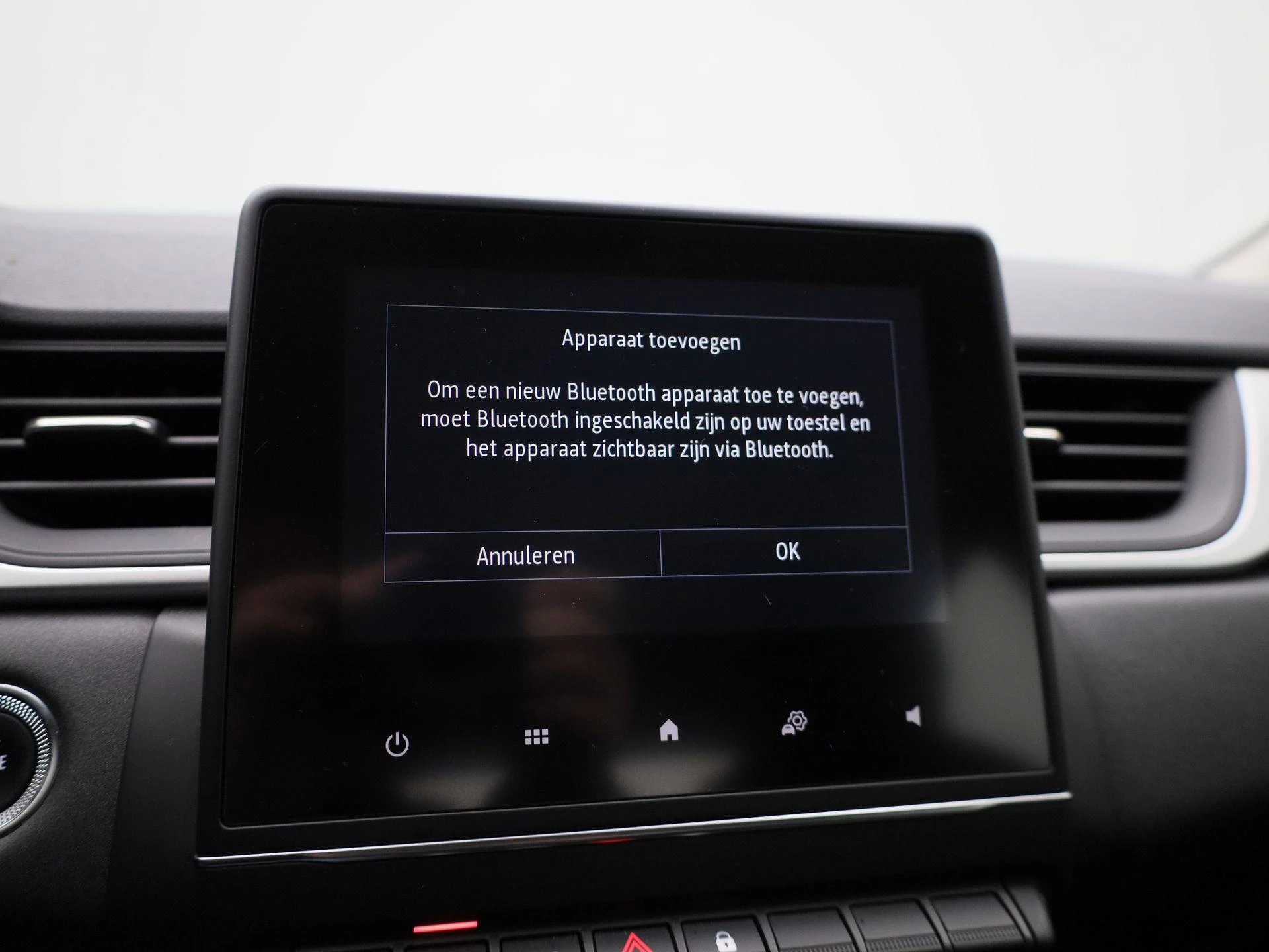 Renault-Captur-image-24