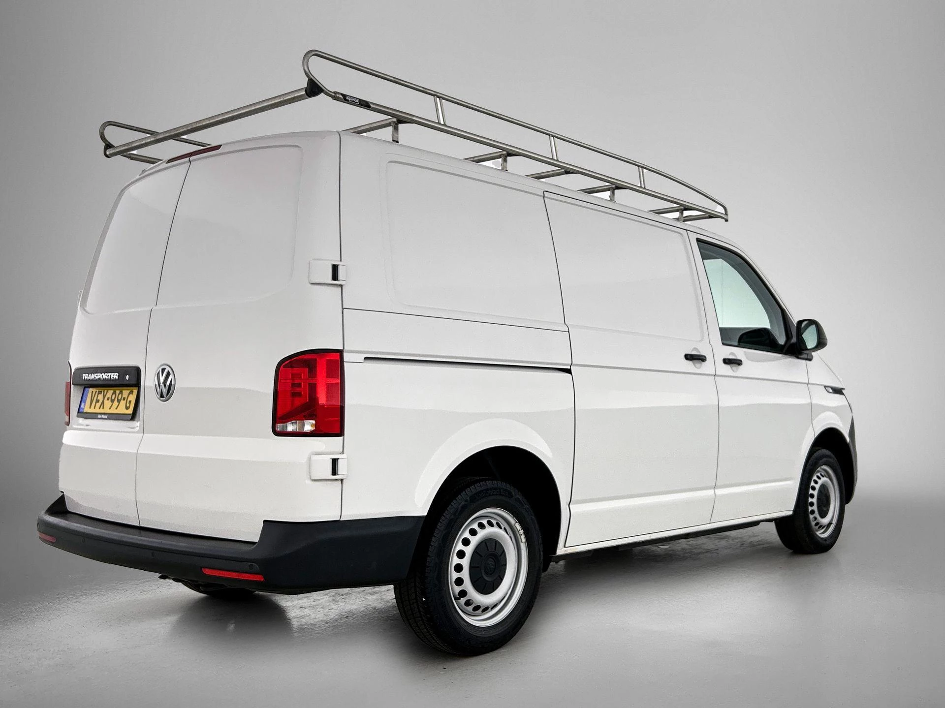 Volkswagen Transporter 2.0 TDI L1H1 90PK