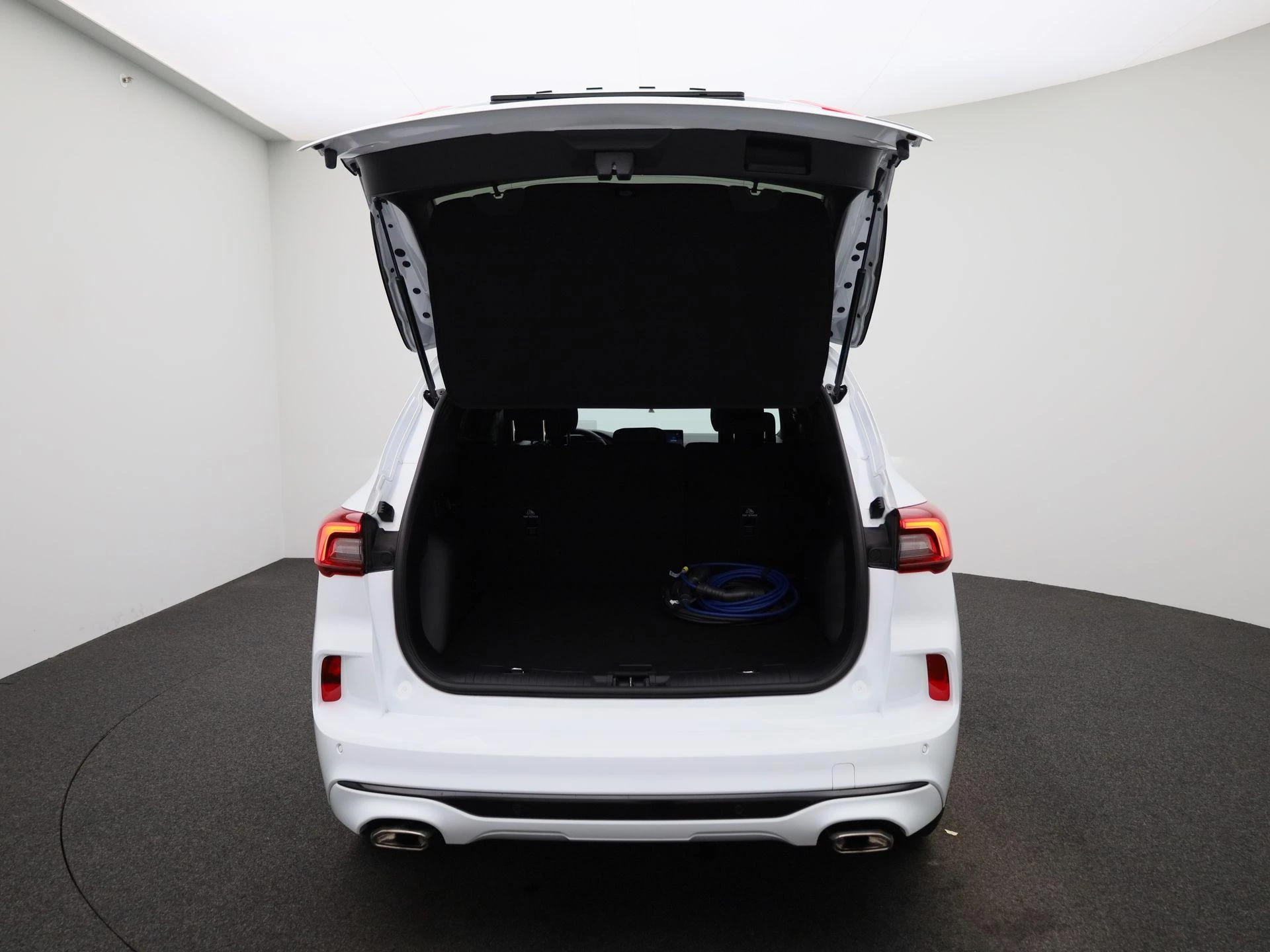 Ford-Kuga-image-10