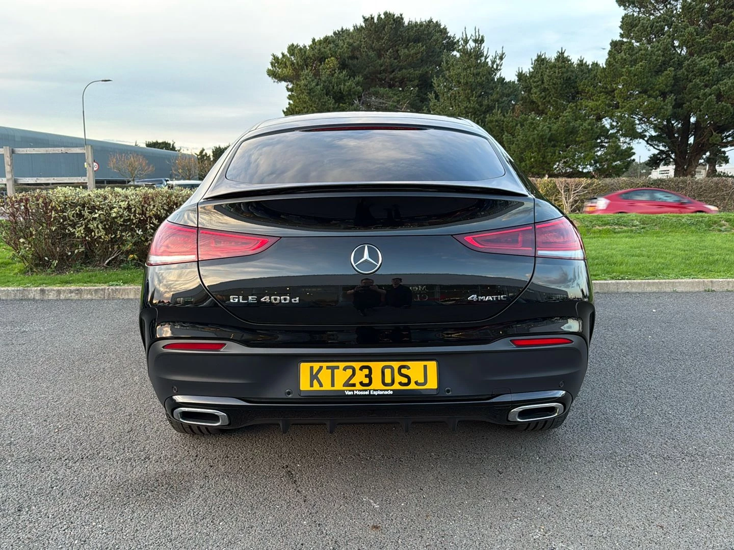 Mercedes-Benz GLE COUPE GLE 400d 4Matic AMG Line Premium + 5dr 9G-Tronic