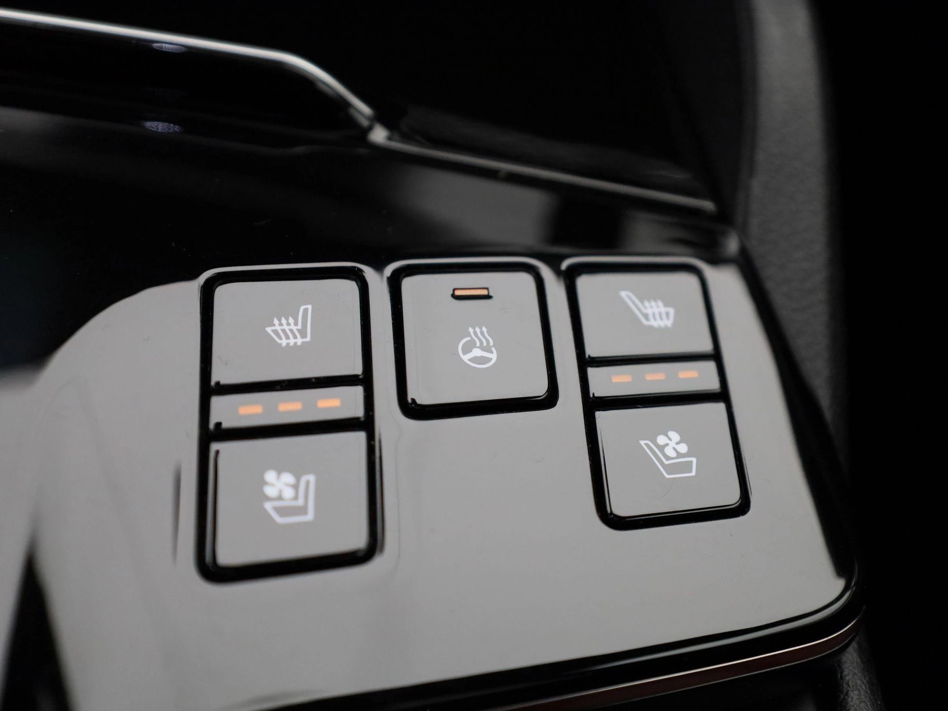 Kia Sportage 1.6 T 7DCT GT-Line - Full option