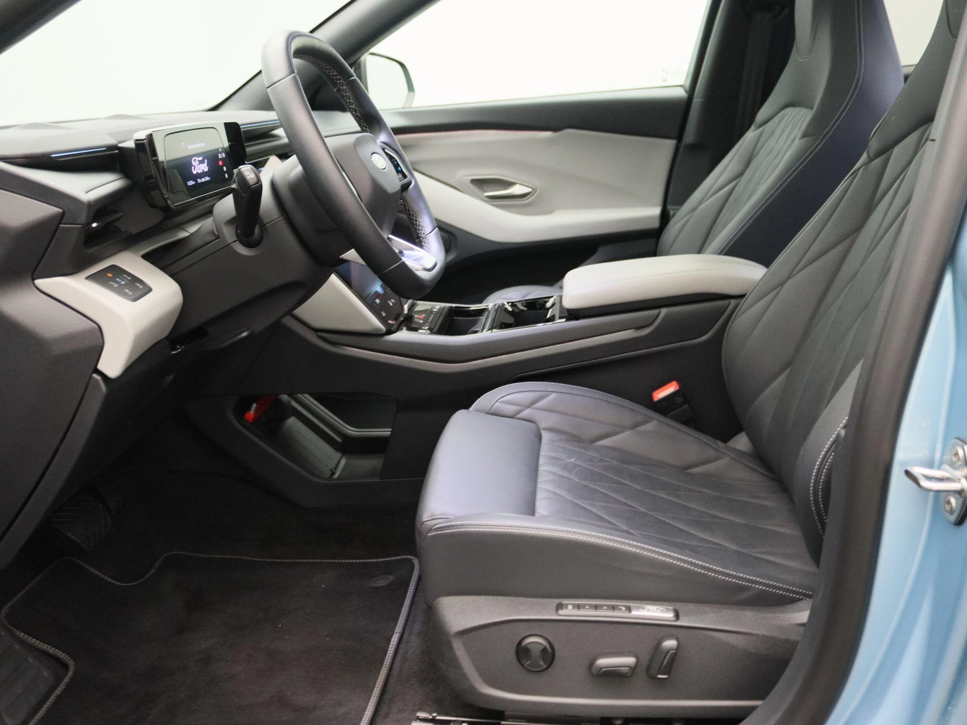 Ford-Explorer-image-11