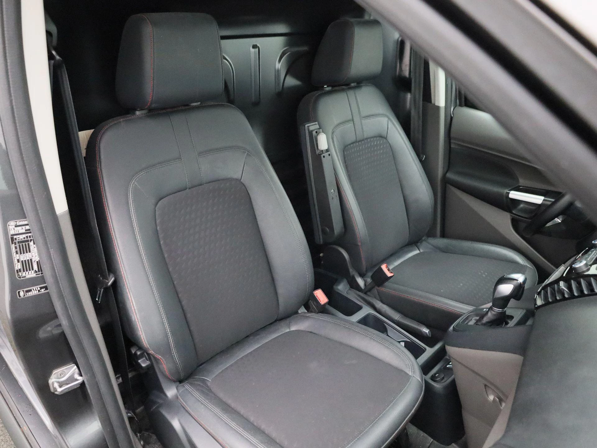 Ford Transit Connect 1.5 EcoBlue L2 Sport