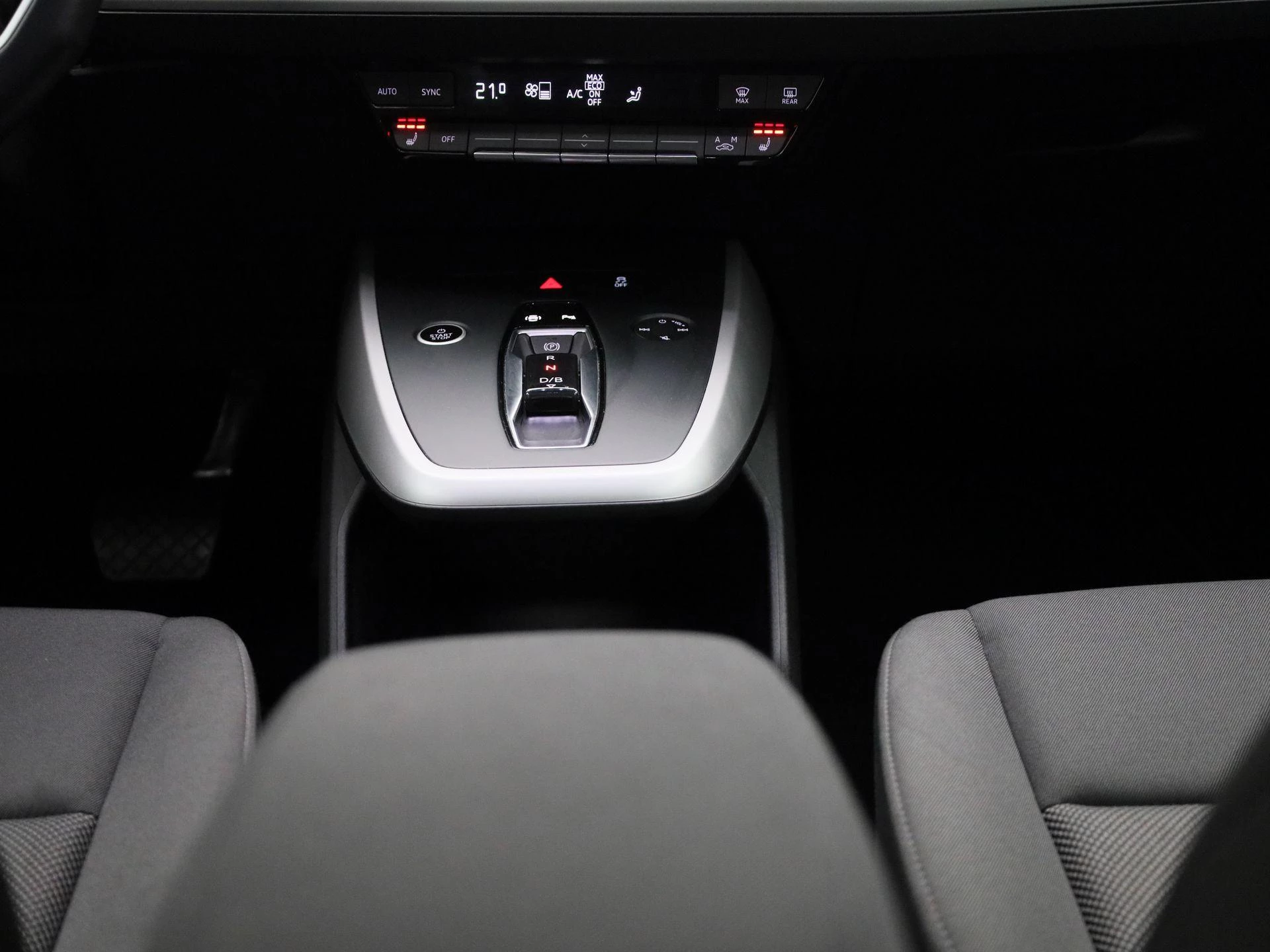 Audi-Q4 e-tron-image-9