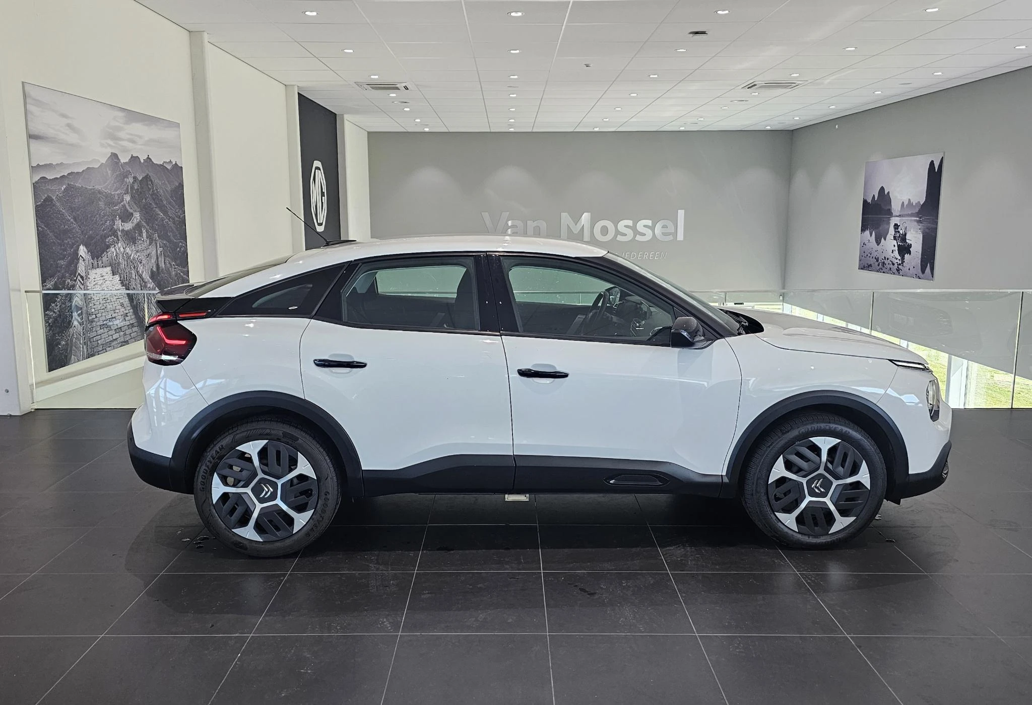 Citroën-C4-image-4