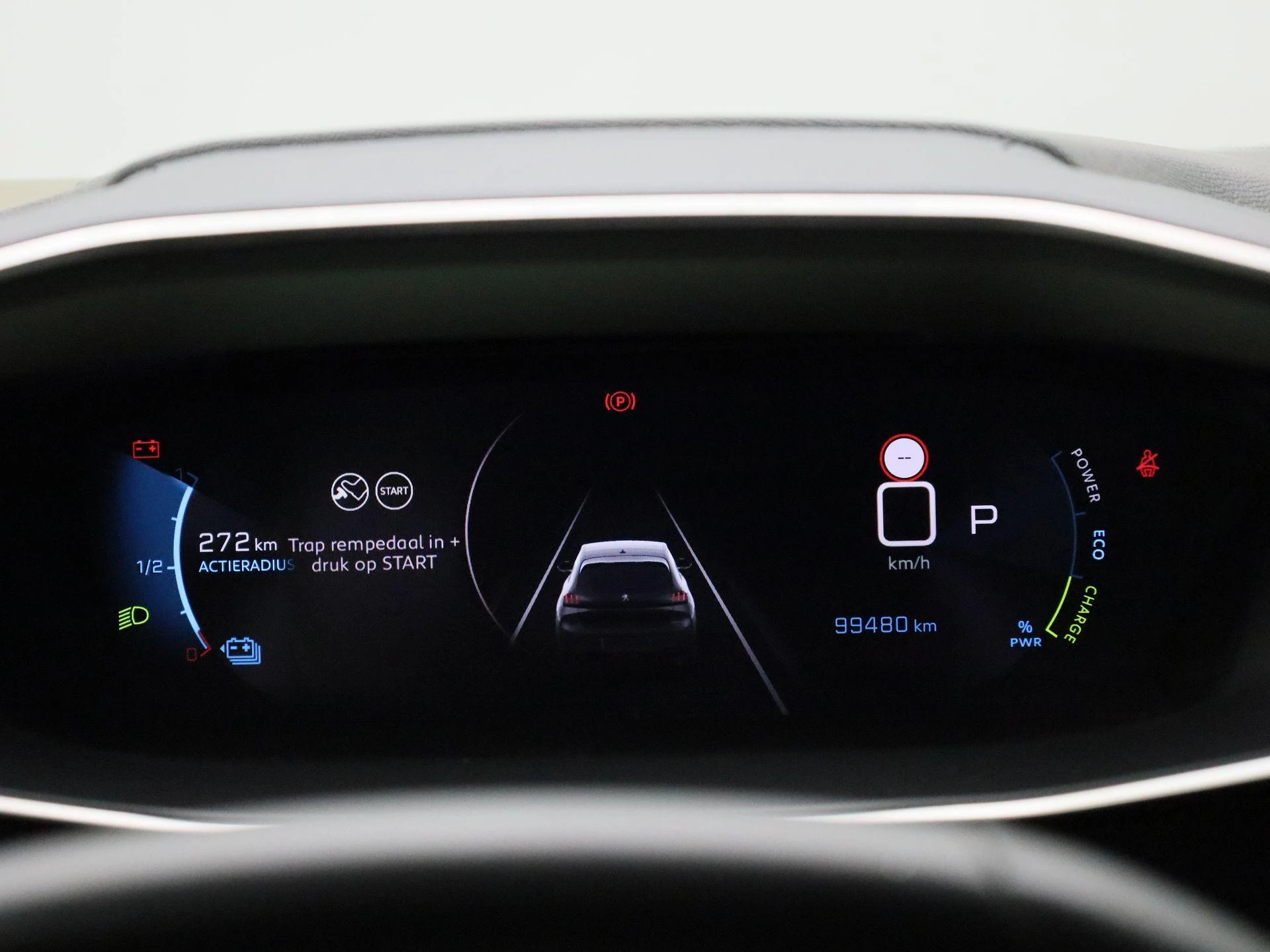 Peugeot-e-208-image-8