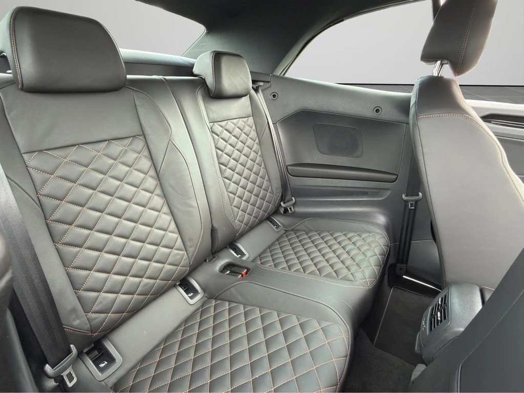 Volkswagen-T-Roc-image-8