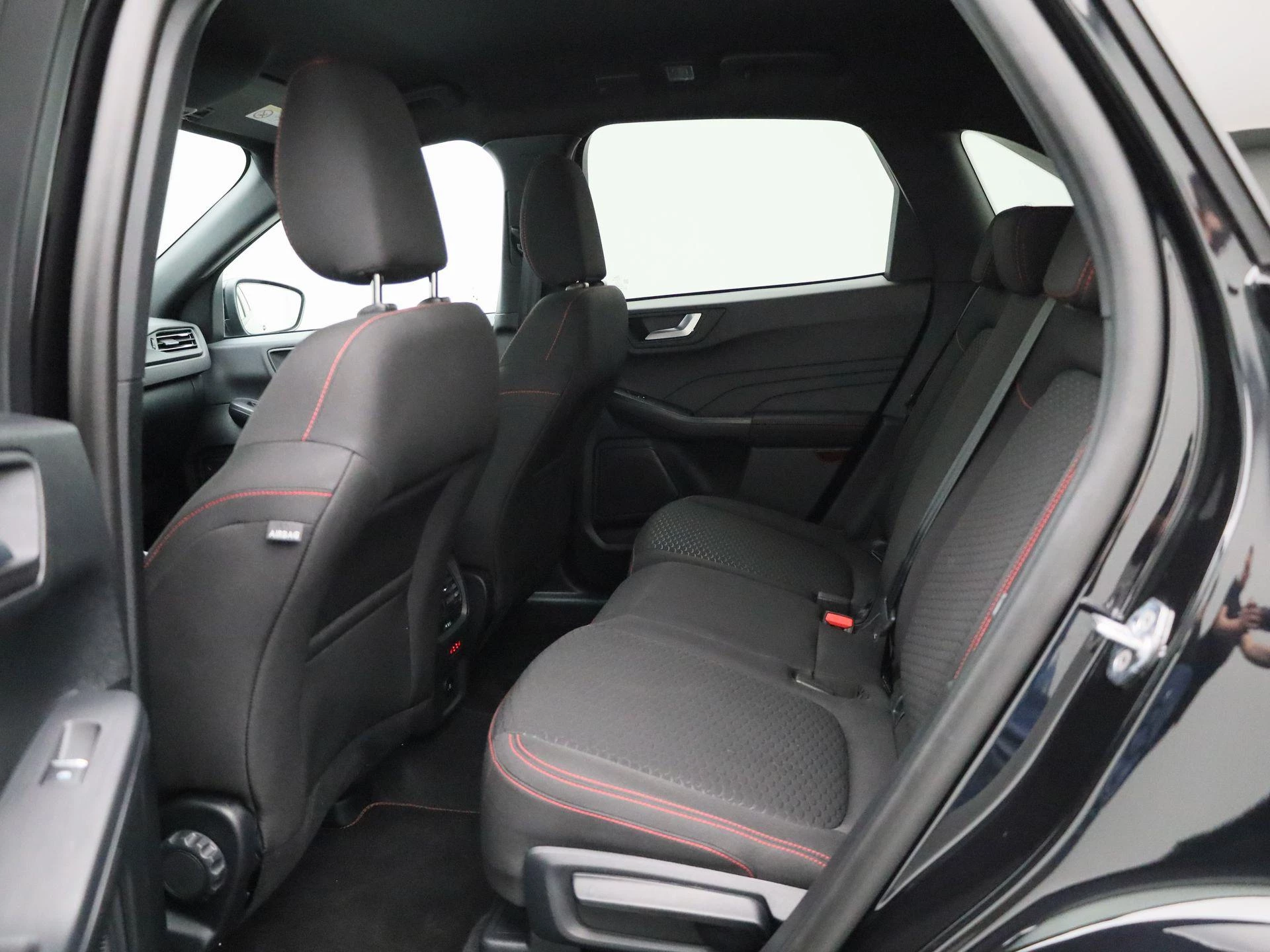 Ford Kuga 2.5 PHEV ST-Line 242Pk