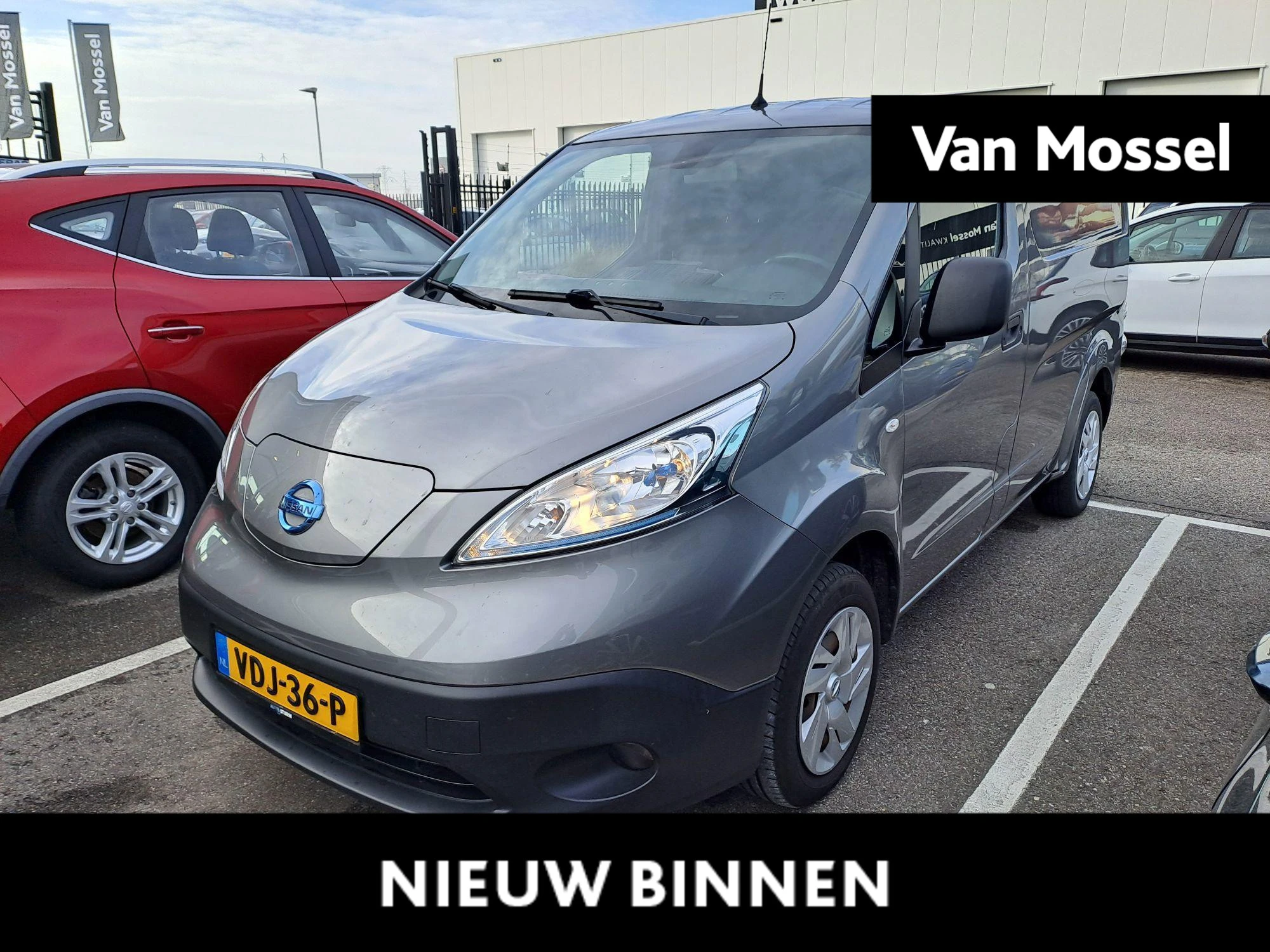 Nissan-e-NV200-image-0