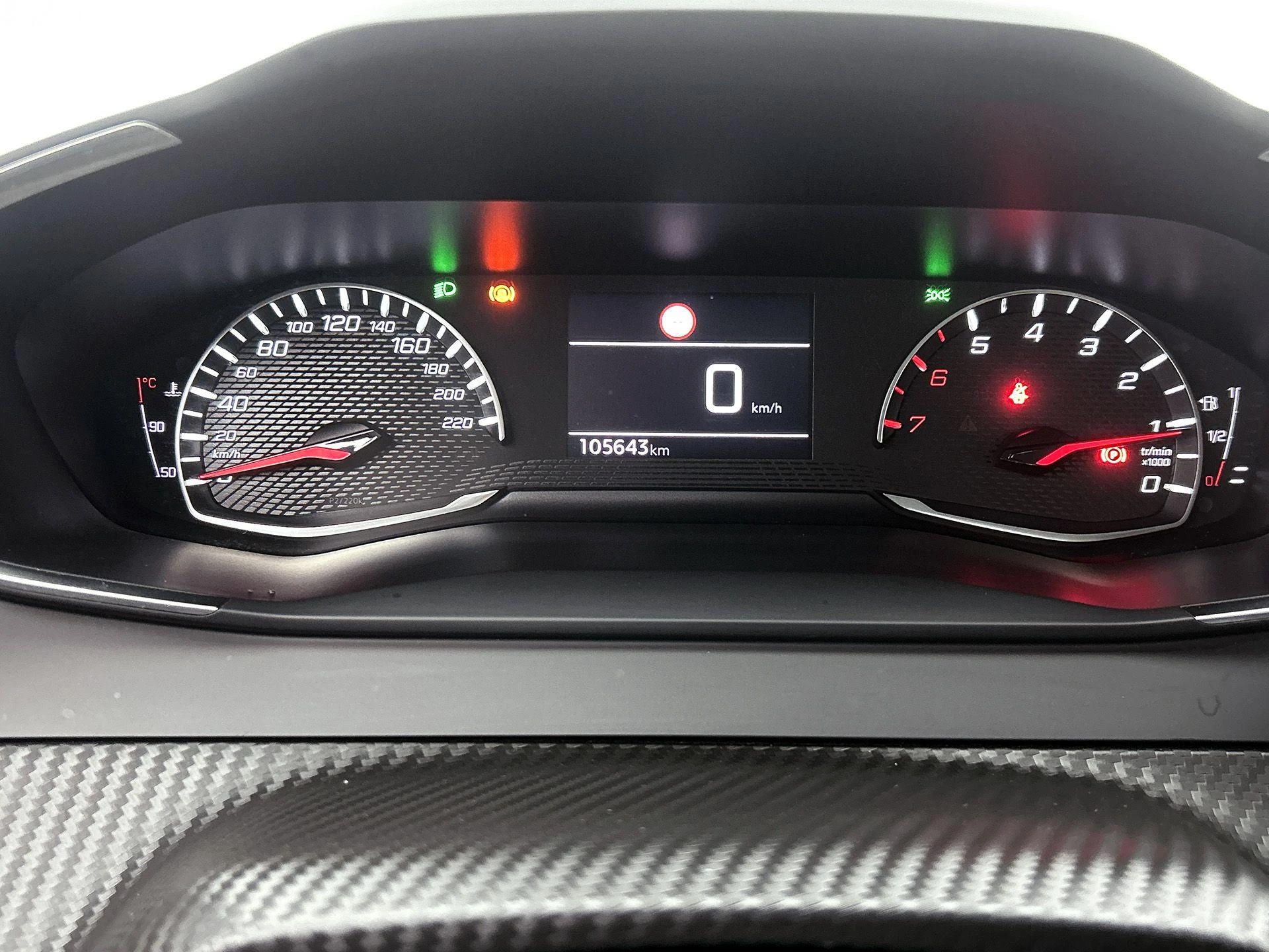 Peugeot-2008-image-19