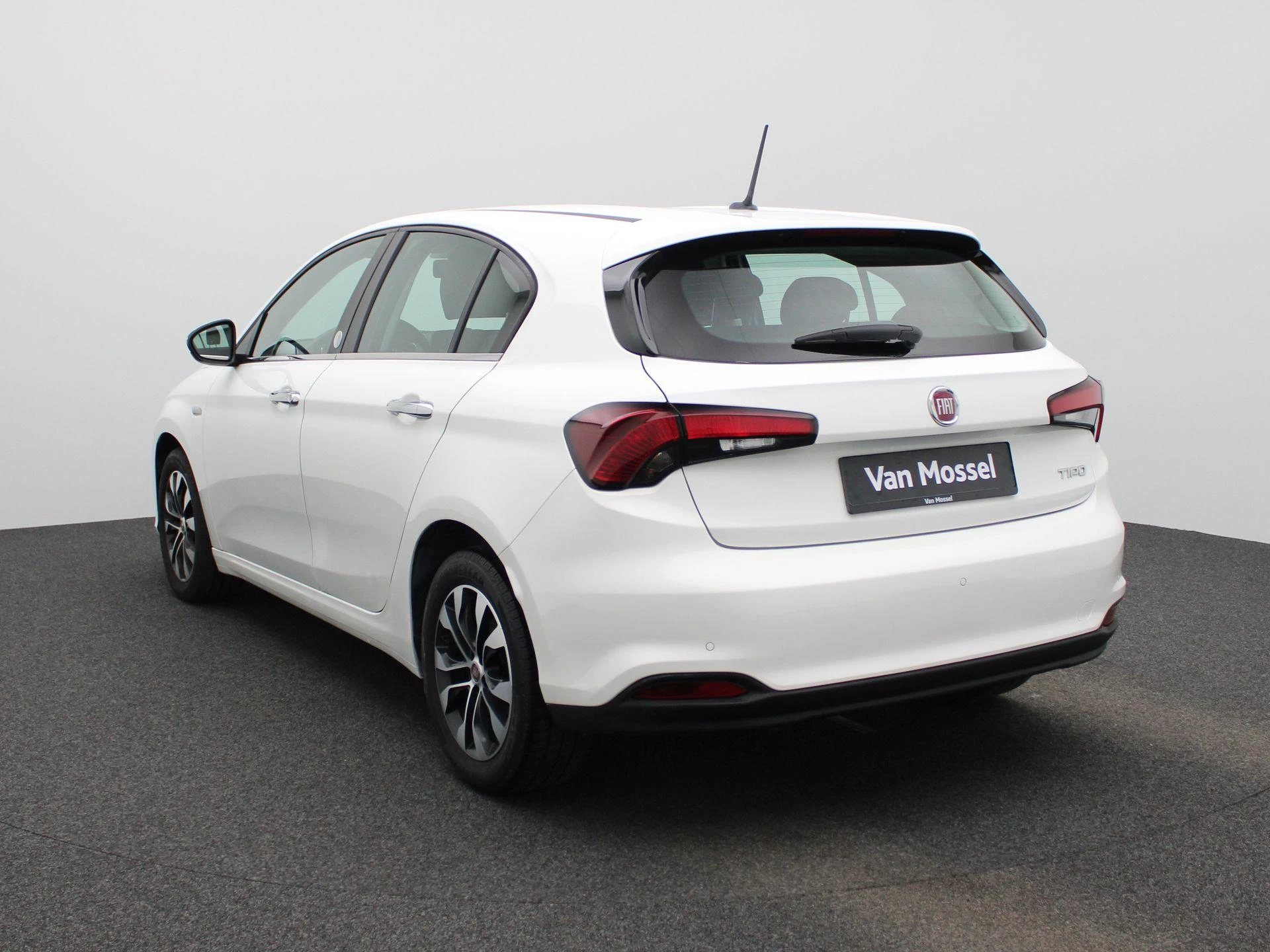 Fiat Tipo Hatchback 1.4 Mirror | LED | Carplay | Cruise Control