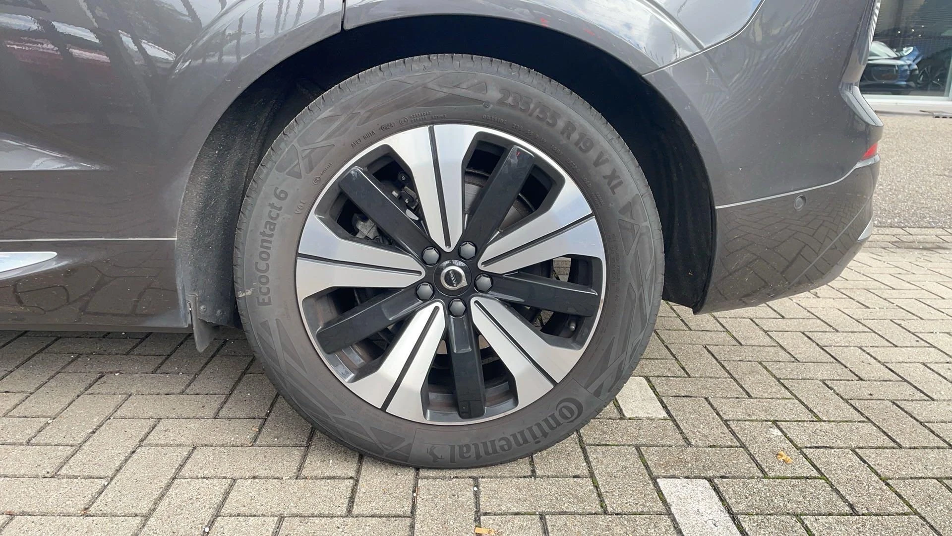 Volvo-XC60-image-7