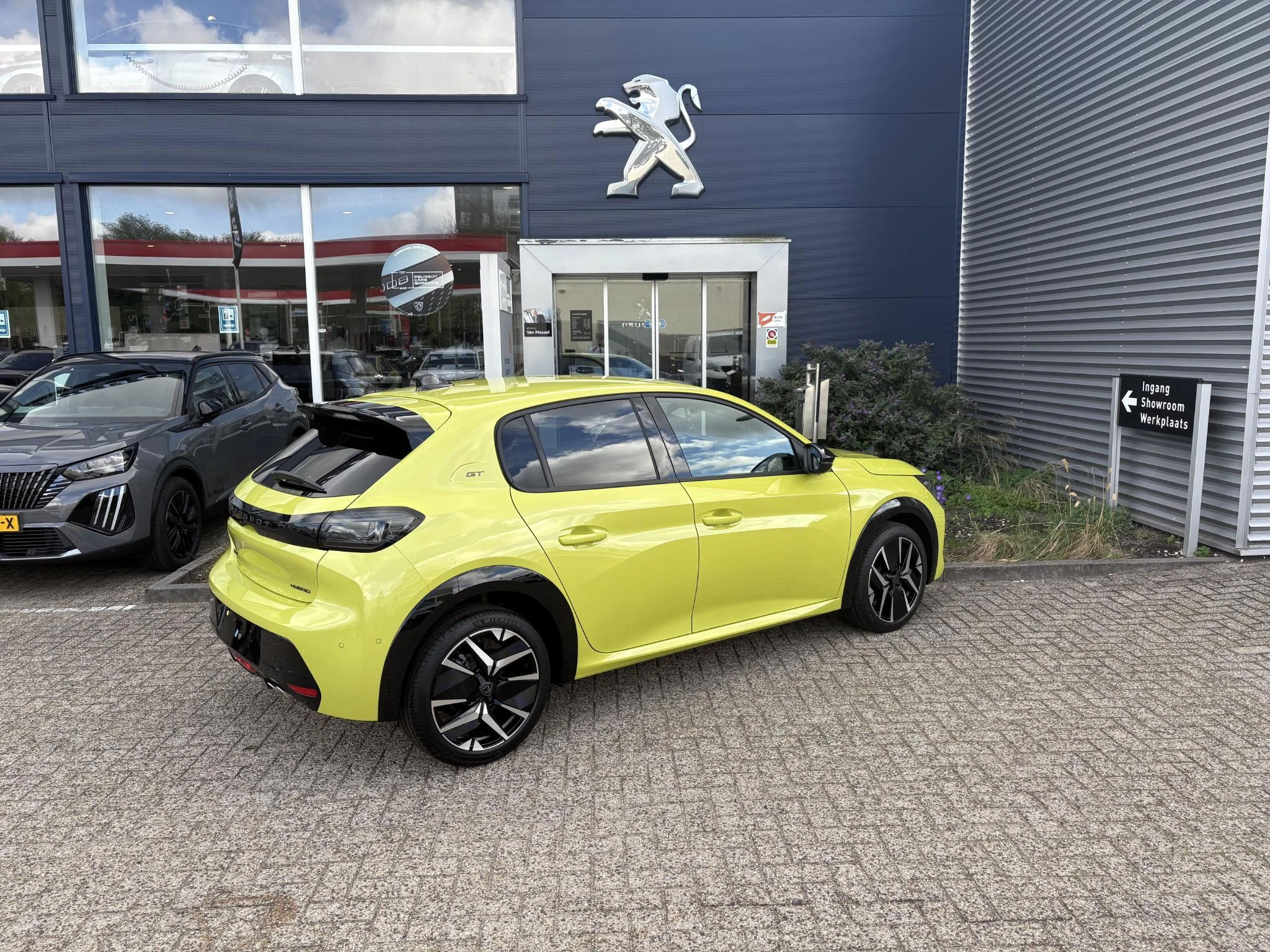 Peugeot-208-image-5