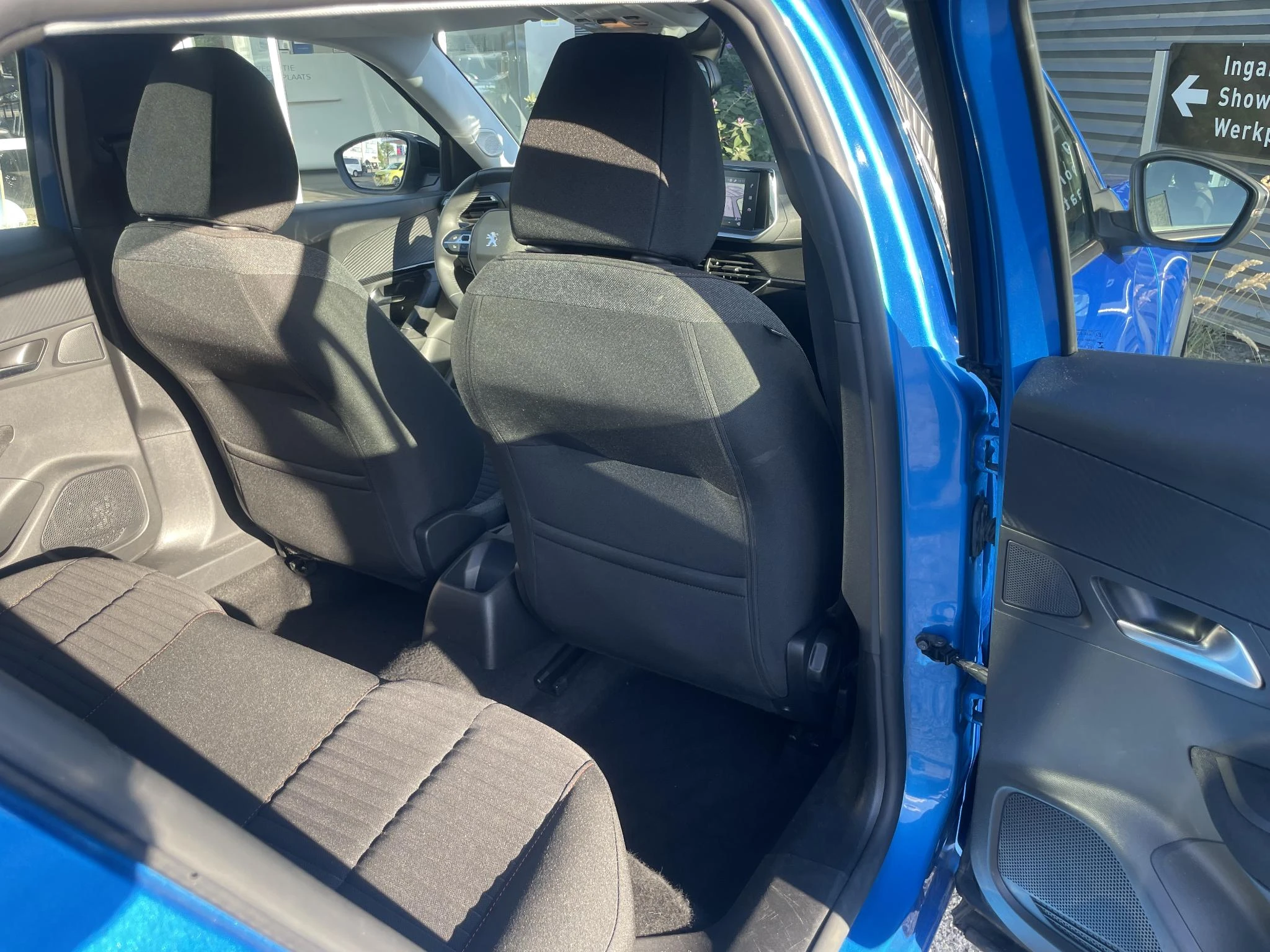 Peugeot-2008-image-14