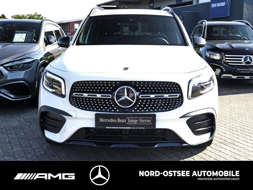 Mercedes-Benz GLB 200 d AMG KAMERA NAVI SOUND NIGHT TEMPOMAT AMG Line